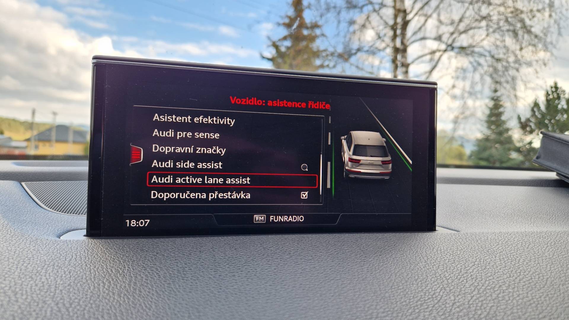 Audi Q7 3.0 TDI 272K QUATTTRO S-LINE 8 ST – Obrázok 62