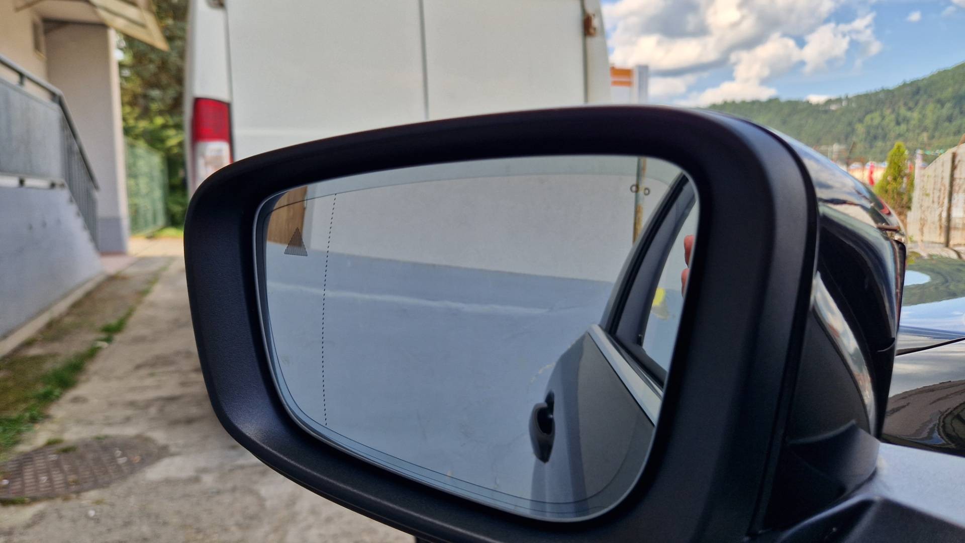 BMW Rad 5 Touring 530d xDrive A/T – Obrázok 35