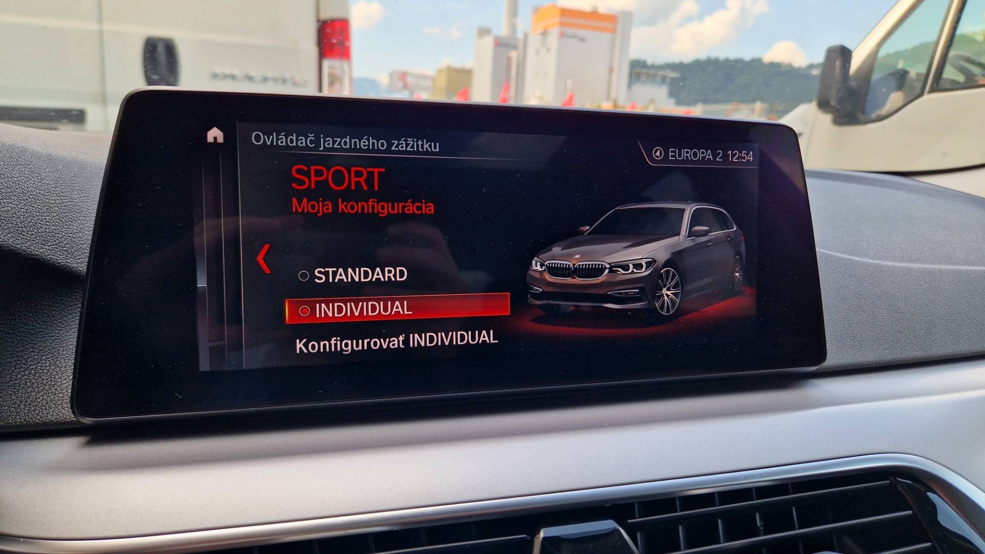 BMW Rad 5 Touring 530d xDrive A/T – Obrázok 60