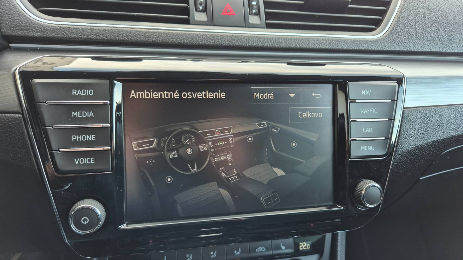 Škoda Superb Combi 2.0 TDI 190k 4x4 Style DSG EU6 – Obrázok 38