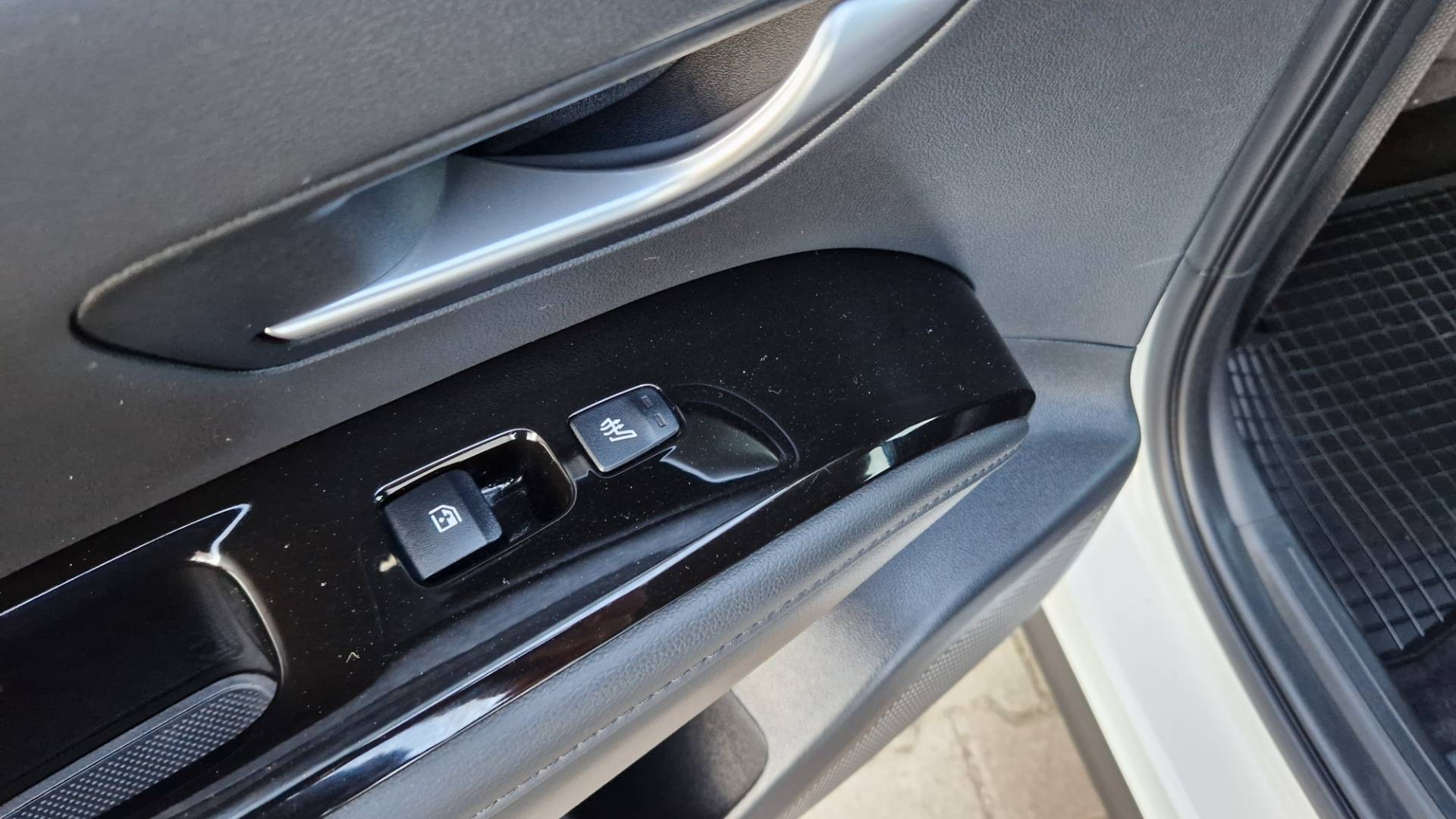 Hyundai Tucson 1.6 T-GDi Mild Hybrid Premium 4x4 A/T – Obrázok 24