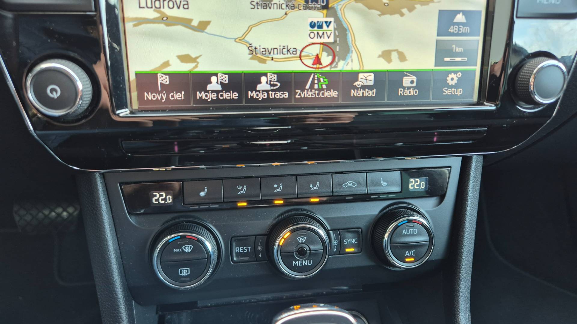 Škoda Superb Combi 2.0 TDI 190k 4x4 Style DSG EU6 – Obrázok 30