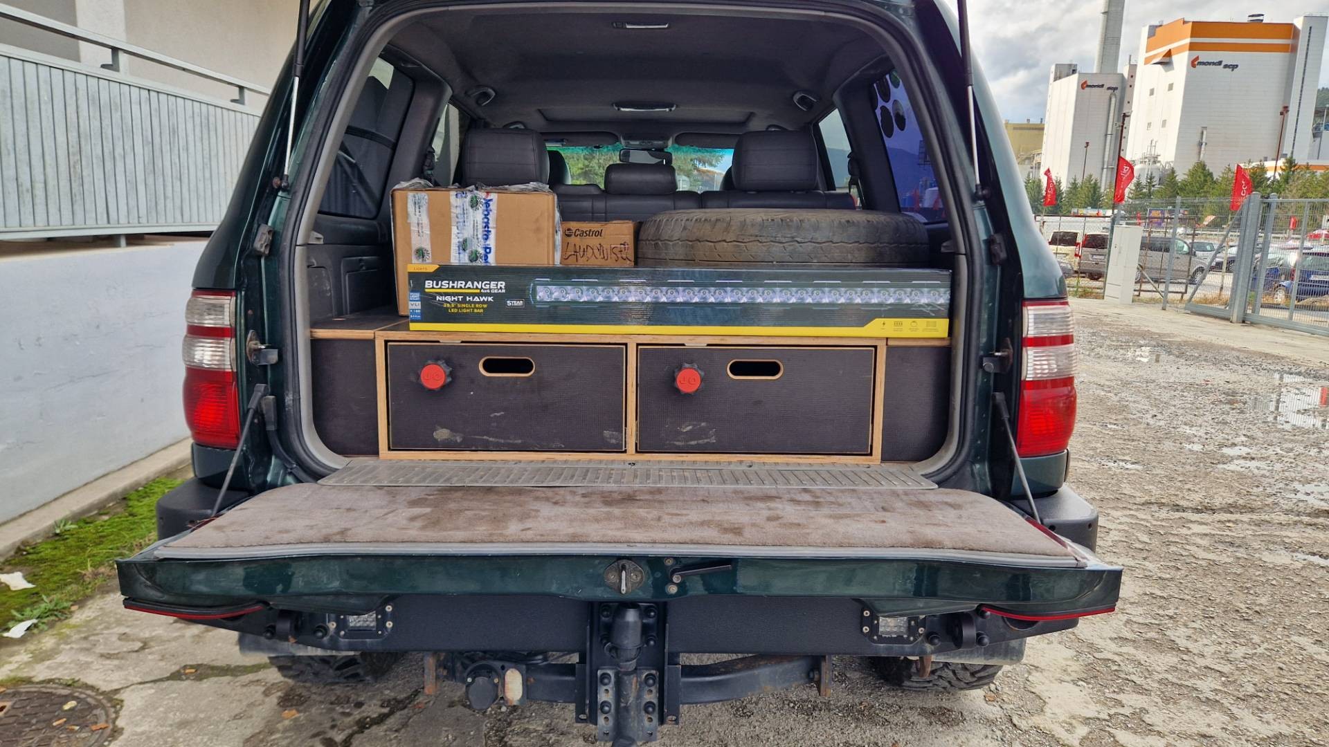 Toyota Land Cruiser 100 4.2 TD Luxor A/T – Obrázok 21