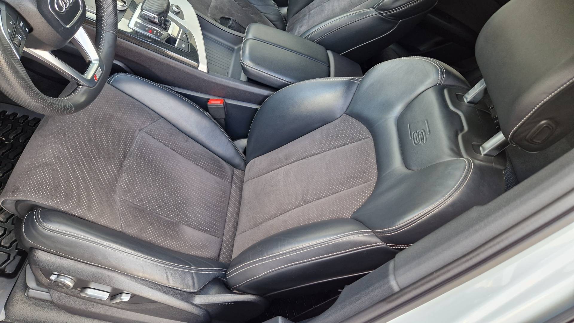 Audi Q7 3.0 TDI 272K QUATTTRO S-LINE 8 ST – Obrázok 40