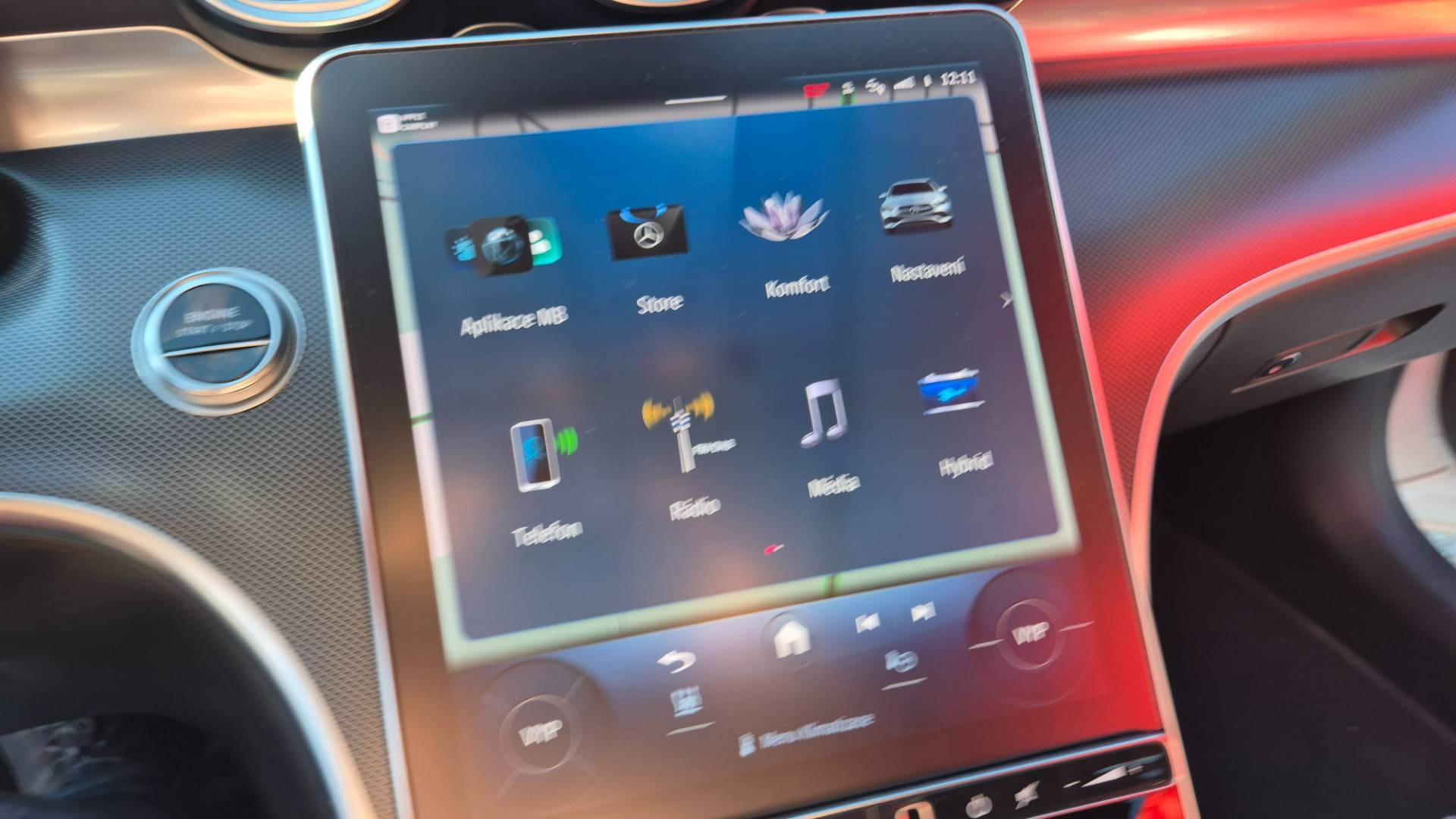 Mercedes-Benz C trieda Sedan 300 mHEV A/T – Obrázok 26