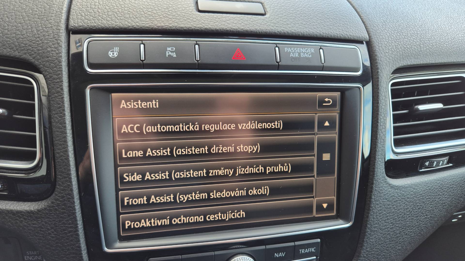 Volkswagen Touareg II 3.0 V6 TDI CARAT EDITION 4MOTION 193kW – Obrázok 38