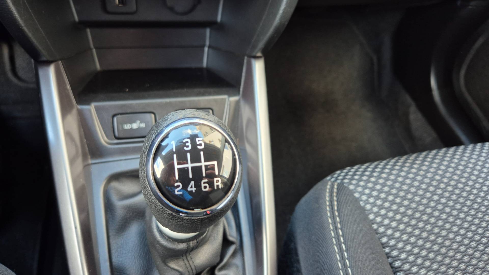 Suzuki Vitara 1.4 BoosterJet Mildhybrid Elegance 4WD – Obrázok 24