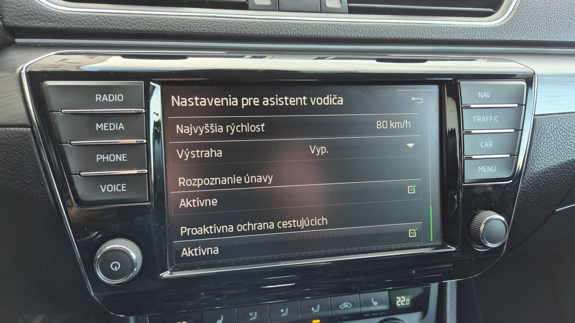 Škoda Superb Combi 2.0 TDI 190k 4x4 Style DSG EU6 – Obrázok 37