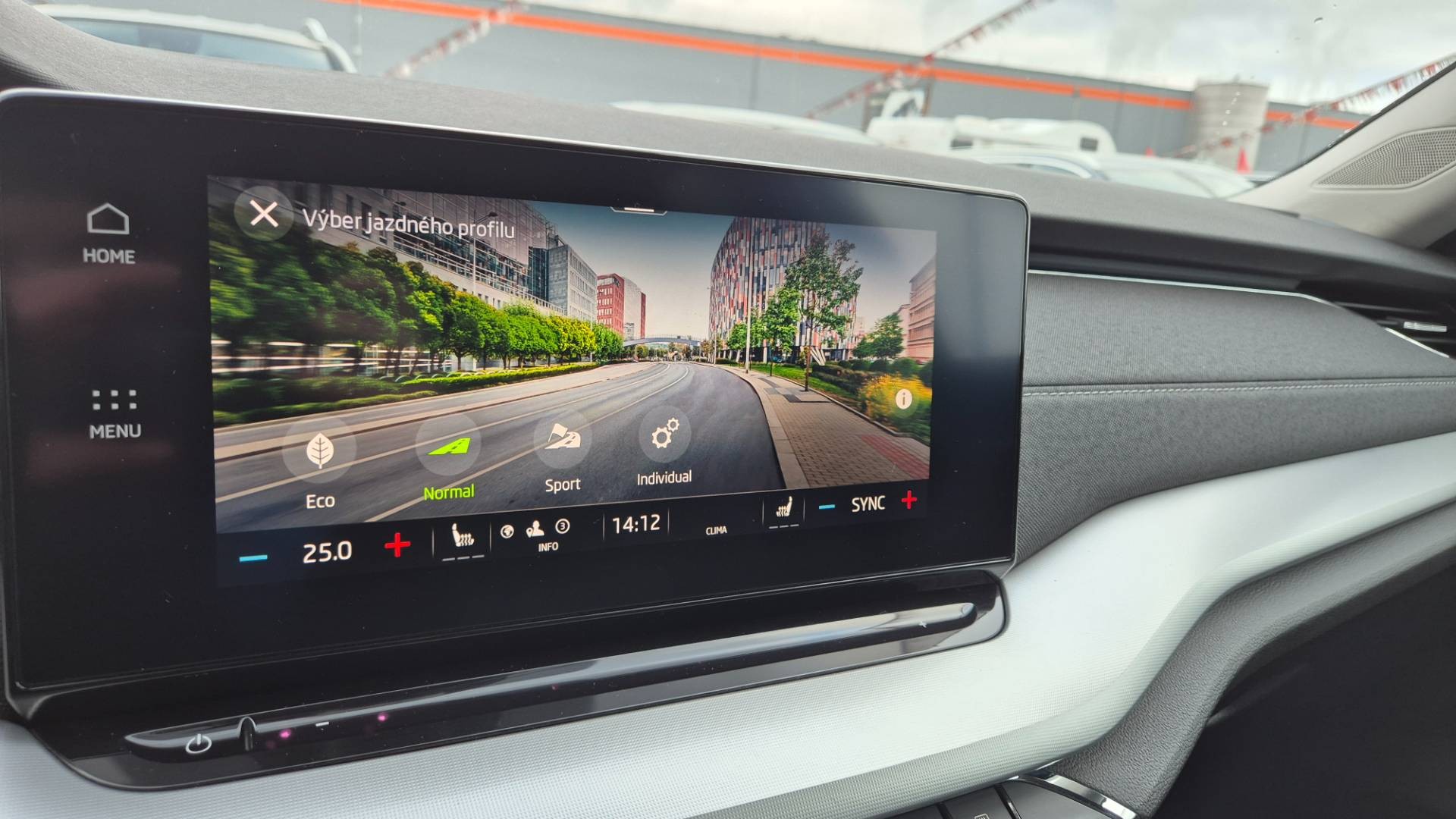 Škoda Octavia Combi 2.0 TDI SCR Style DSG – Obrázok 35