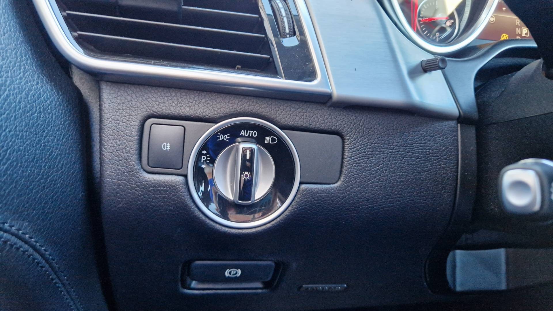 Mercedes-Benz GLE SUV 350d 4matic A/T – Obrázok 62