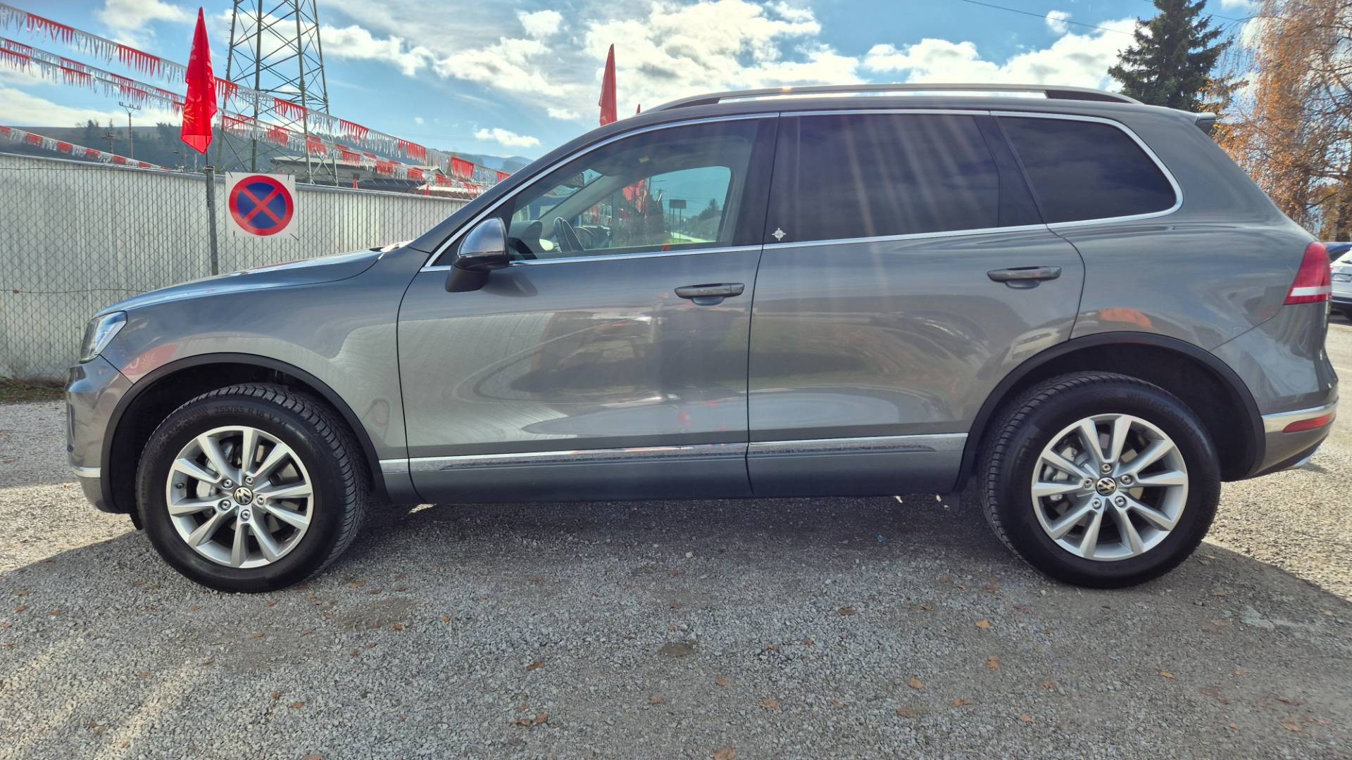 Volkswagen Touareg II 3.0 V6 TDI CARAT EDITION 4MOTION 193kW – Obrázok 14