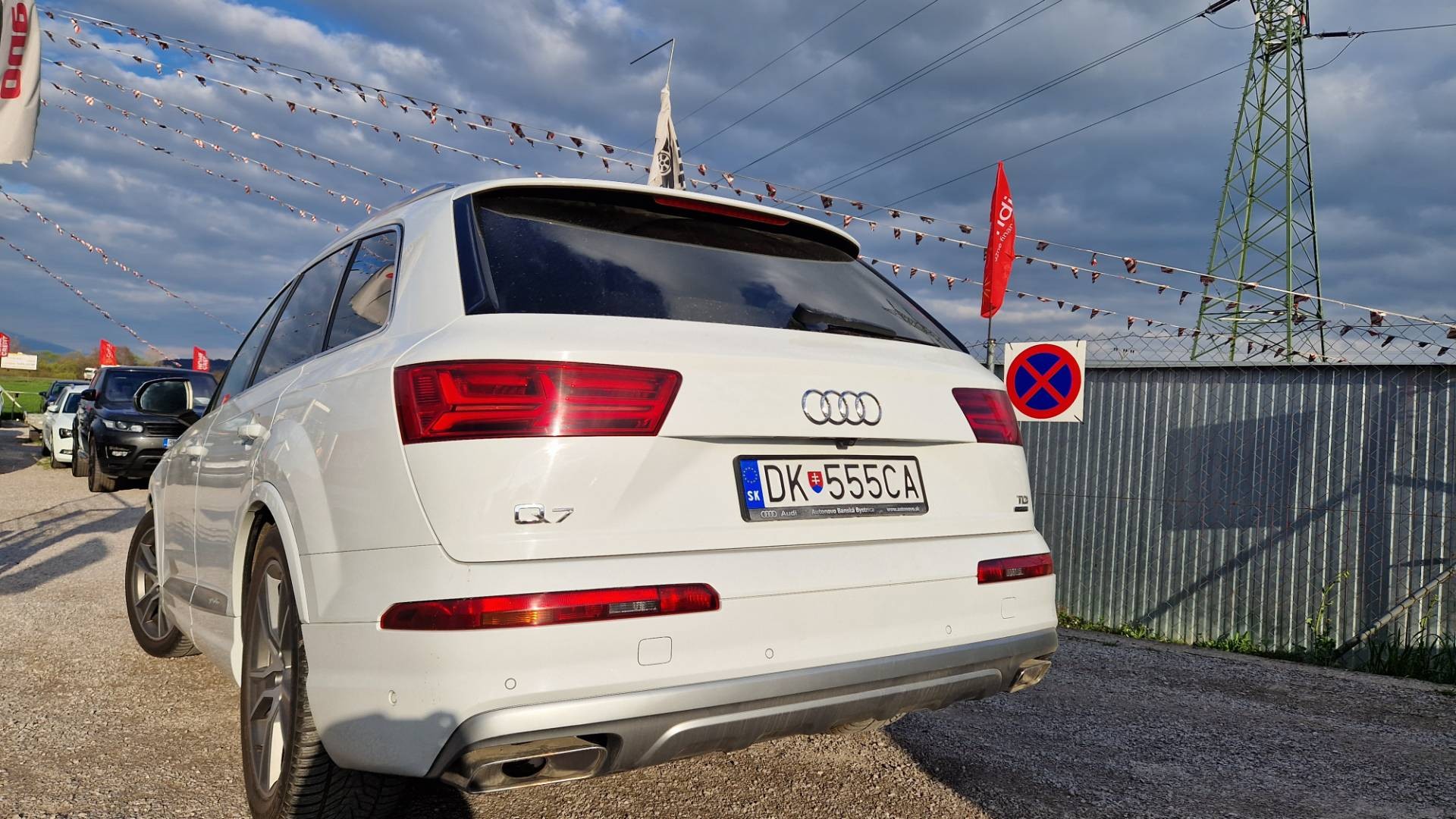 Audi Q7 3.0 TDI 272K QUATTTRO S-LINE 8 ST – Obrázok 21
