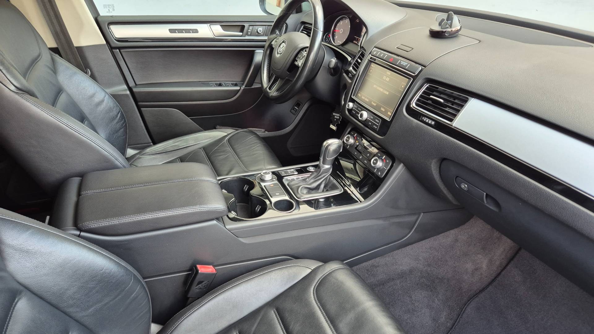 Volkswagen Touareg II 3.0 V6 TDI CARAT EDITION 4MOTION 193kW – Obrázok 20