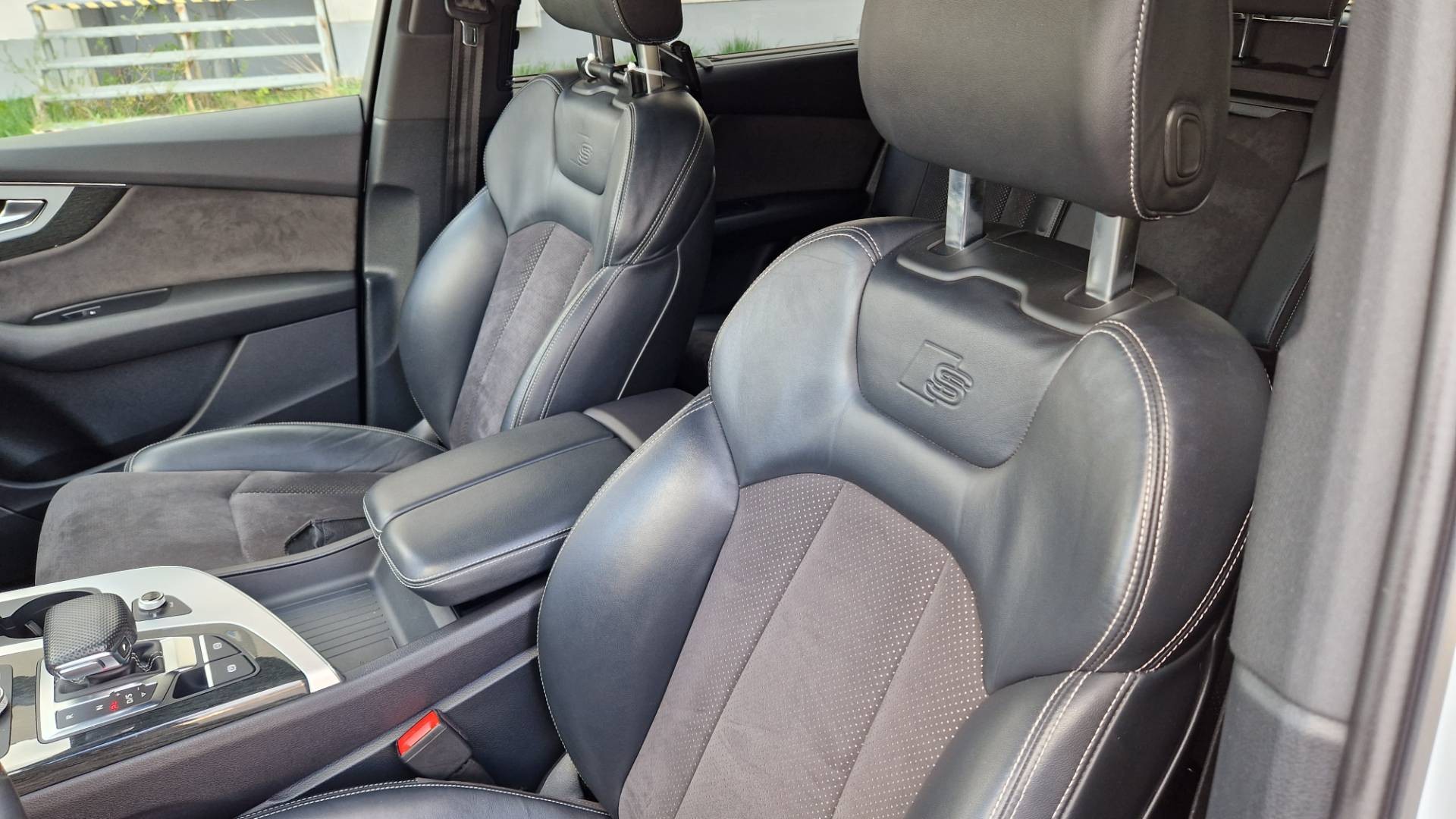 Audi Q7 3.0 TDI 272K QUATTTRO S-LINE 8 ST – Obrázok 39