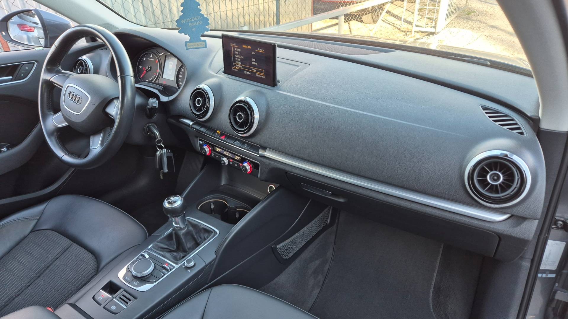 Audi A3 2.0 TDI Attraction – Obrázok 26