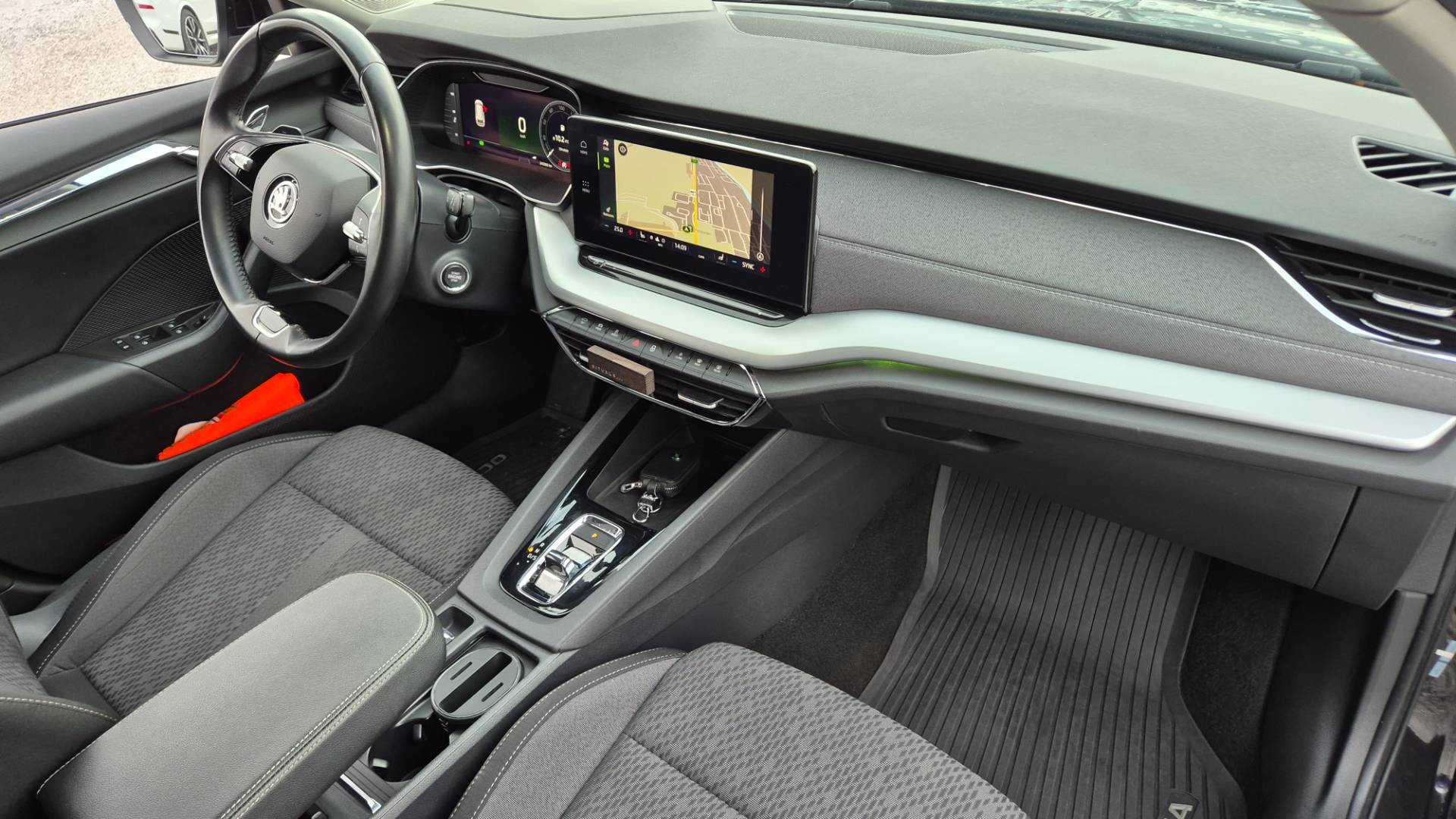 Škoda Octavia Combi 2.0 TDI SCR Style DSG – Obrázok 28