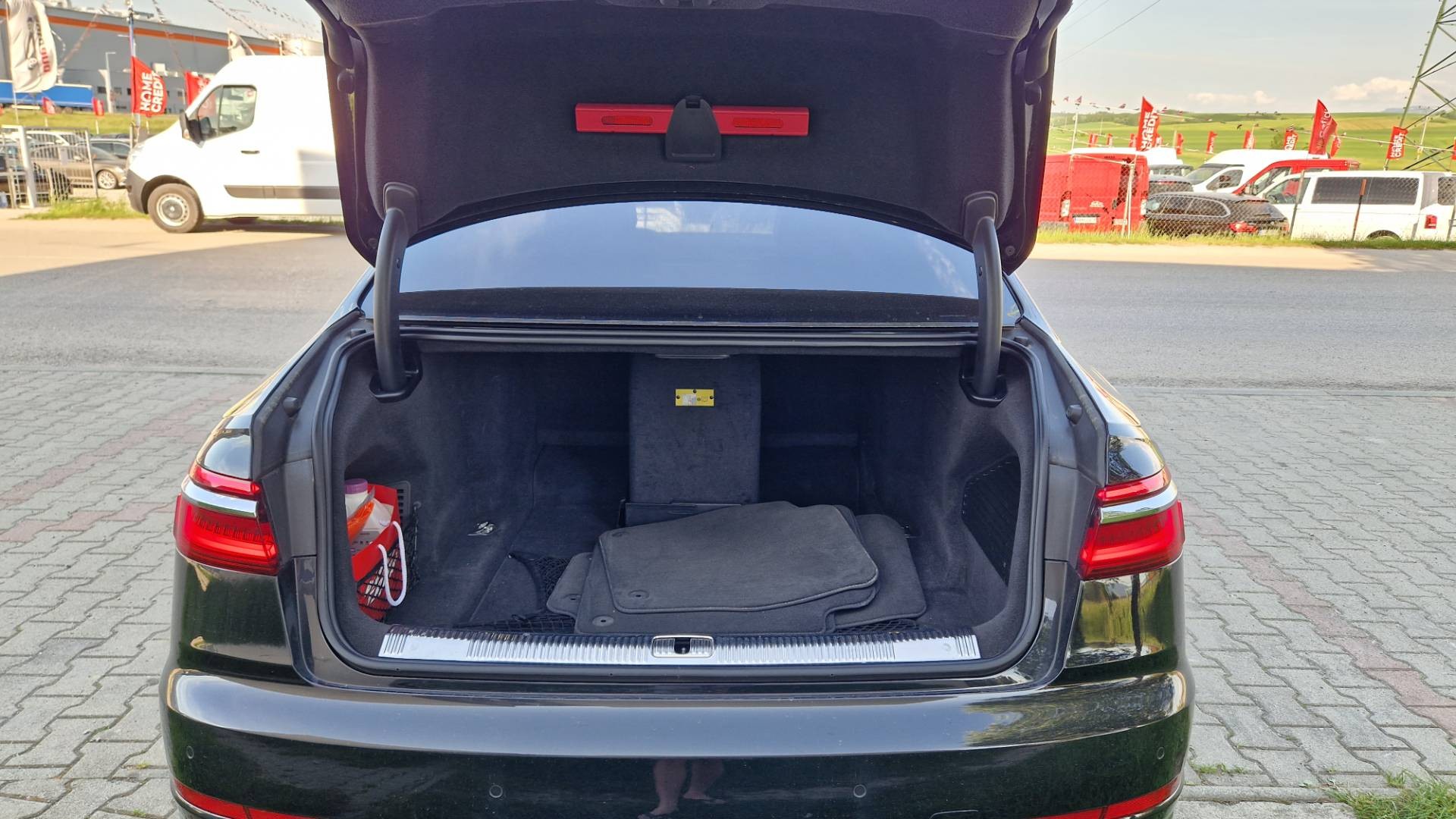 Audi A8 Long 55 3.0 TFSI V6 quattro tiptronic. – Obrázok 12