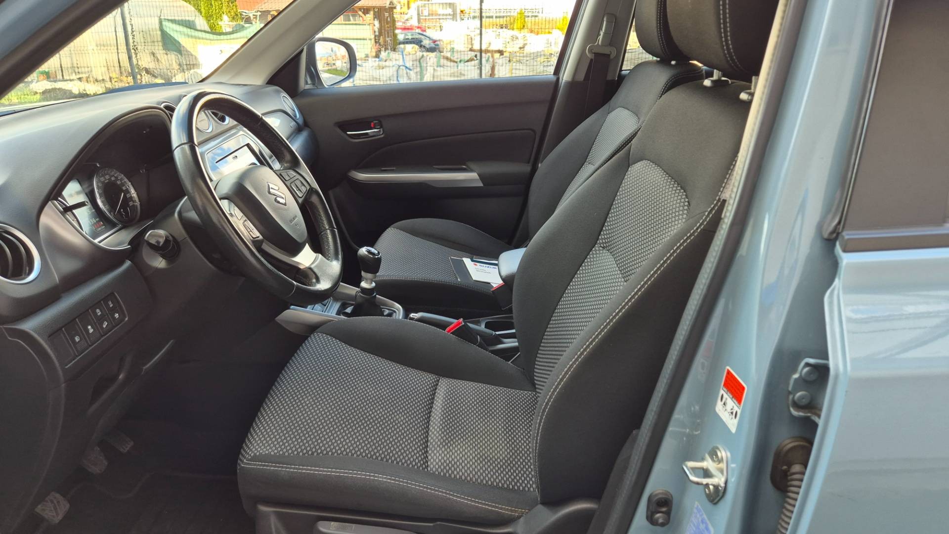 Suzuki Vitara 1.4 BoosterJet Mildhybrid Elegance 4WD – Obrázok 16