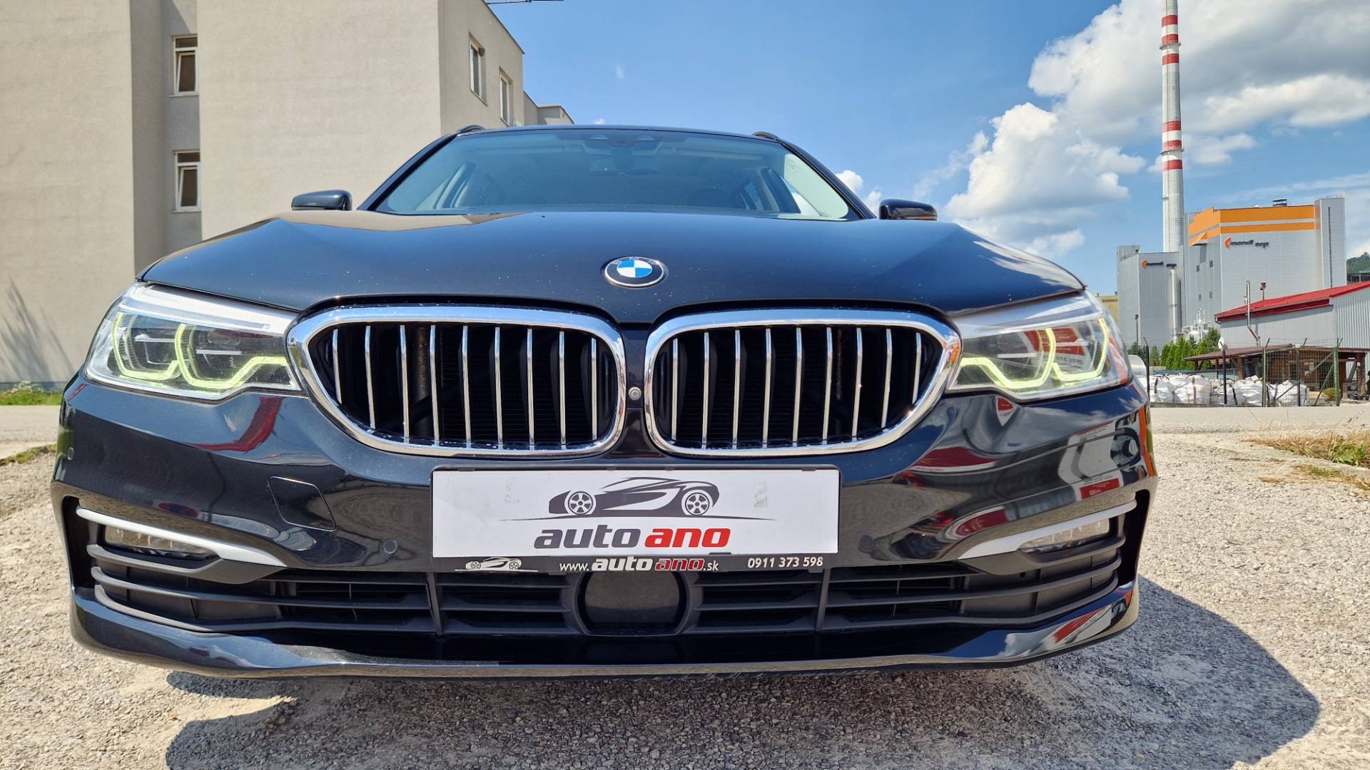 BMW Rad 5 Touring 530d xDrive A/T – Obrázok 3