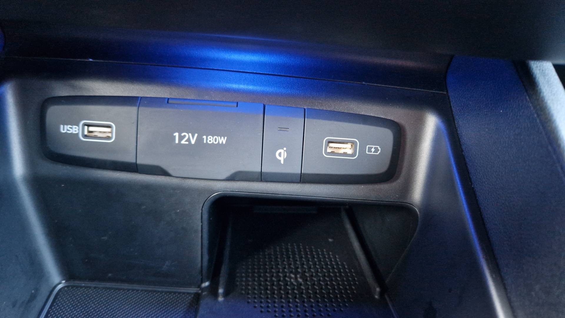 Hyundai Tucson 1.6 T-GDi Mild Hybrid Premium 4x4 A/T – Obrázok 46