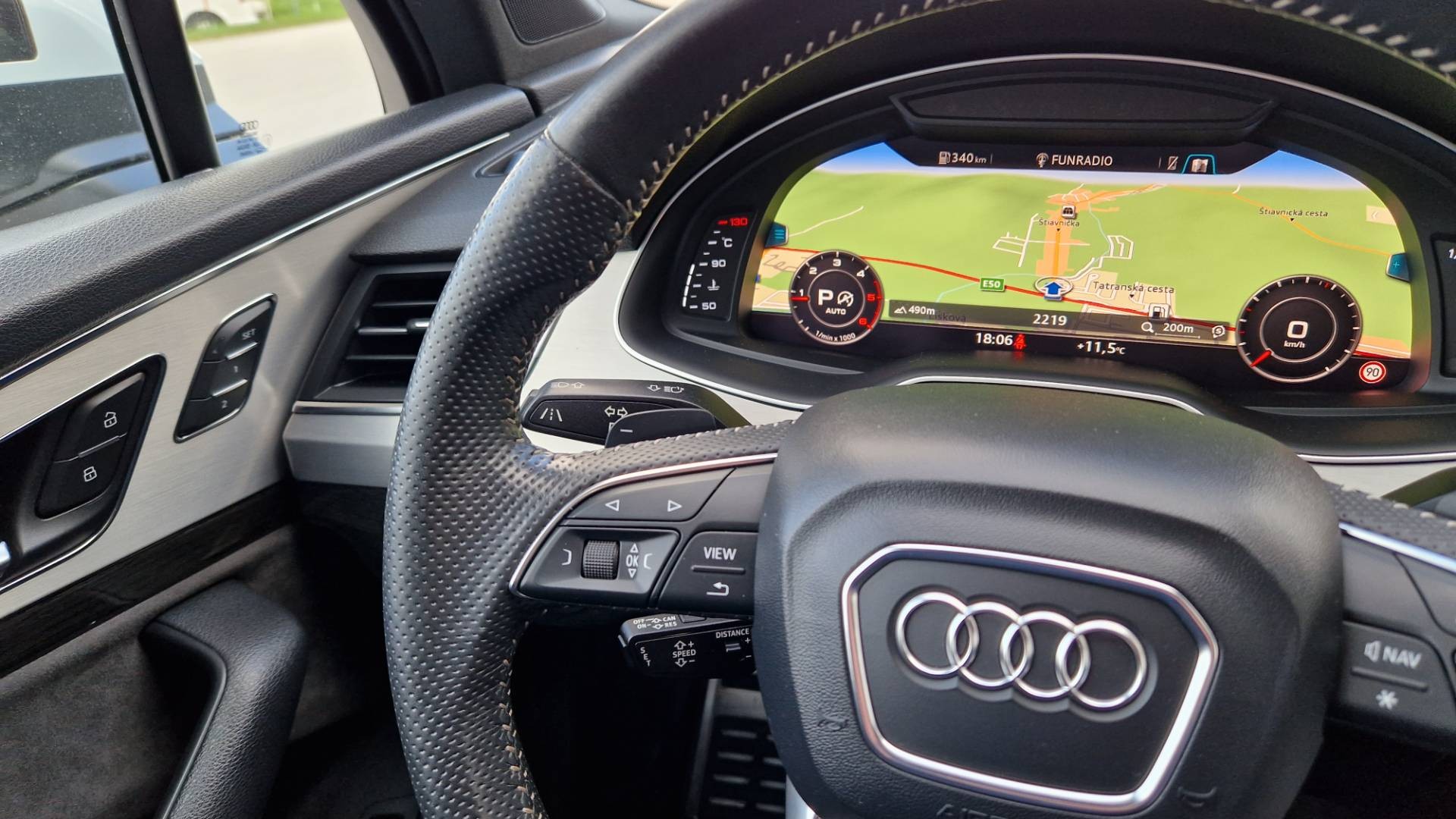 Audi Q7 3.0 TDI 272K QUATTTRO S-LINE 8 ST – Obrázok 57