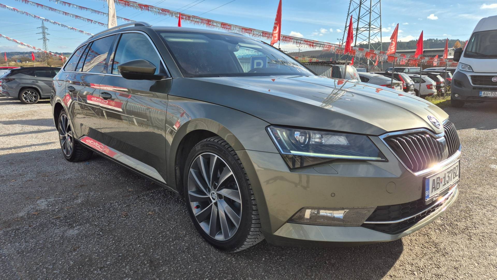 Škoda Superb Combi 2.0 TDI 190k 4x4 Style DSG EU6 – Obrázok 2
