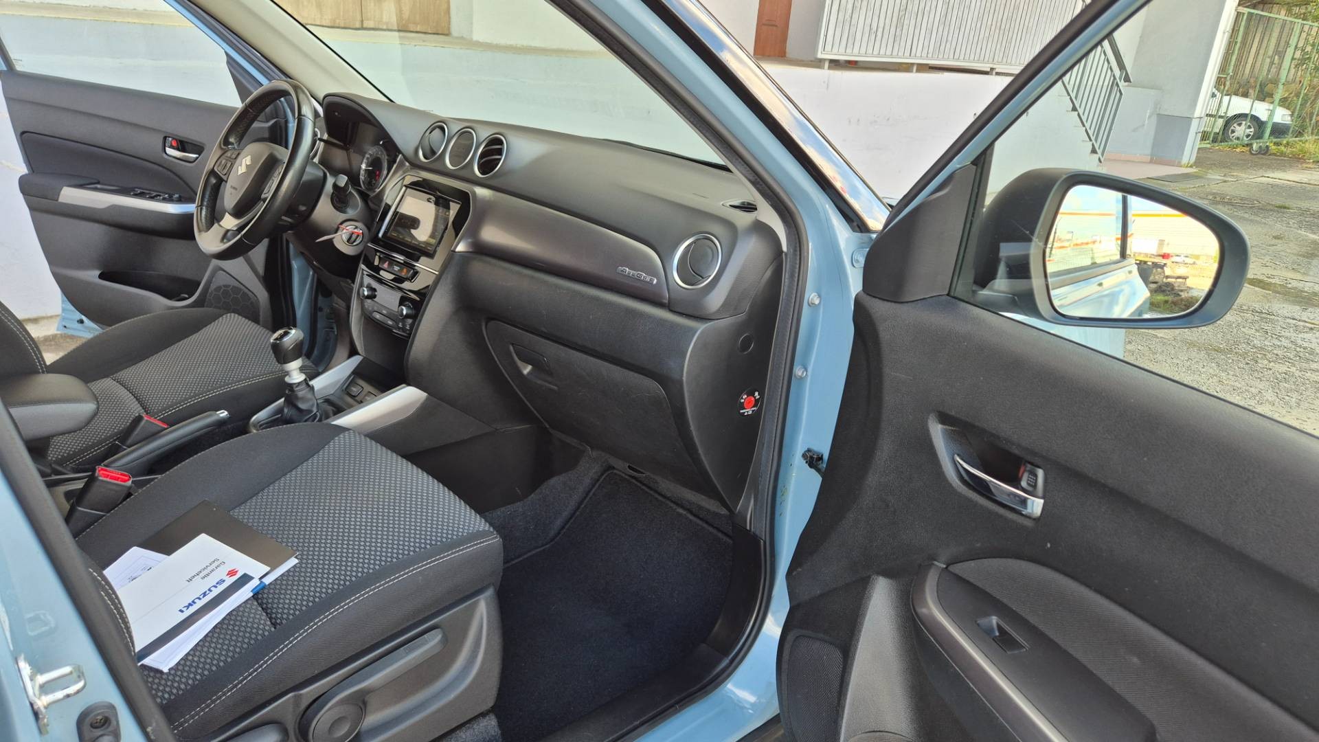 Suzuki Vitara 1.4 BoosterJet Mildhybrid Elegance 4WD – Obrázok 20