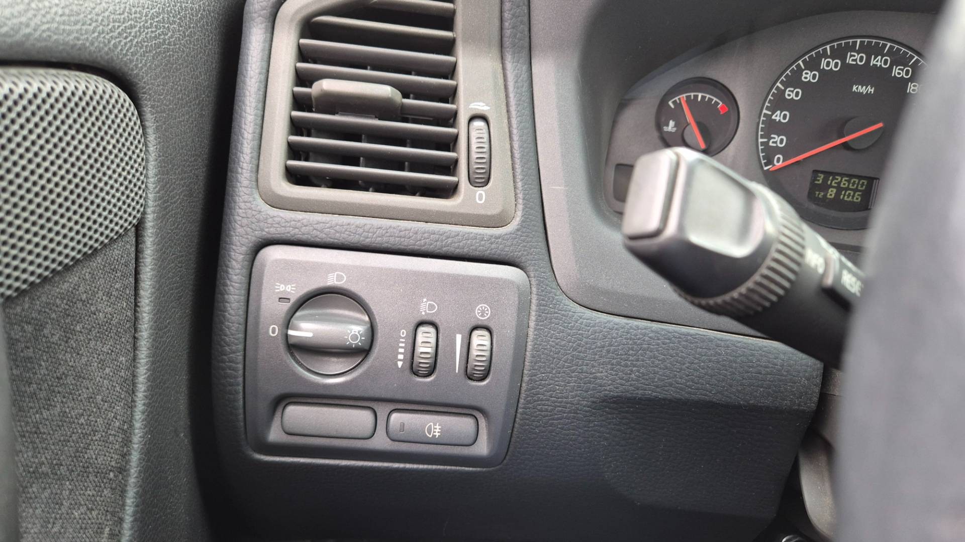 Volvo V70 D5 – Obrázok 14