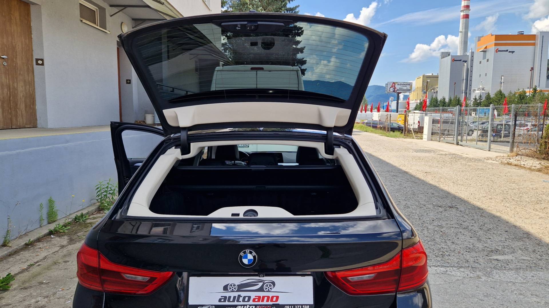 BMW Rad 5 Touring 530d xDrive A/T – Obrázok 22