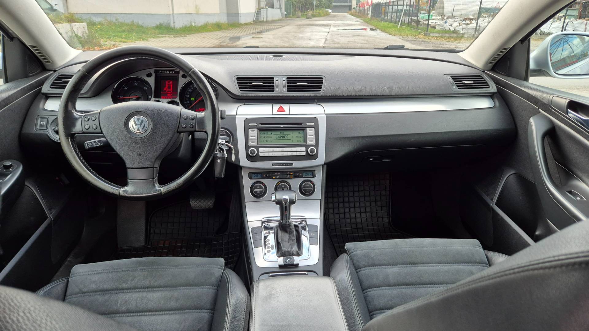 Volkswagen Passat Variant 2.0 TDI Highline DSG – Obrázok 12