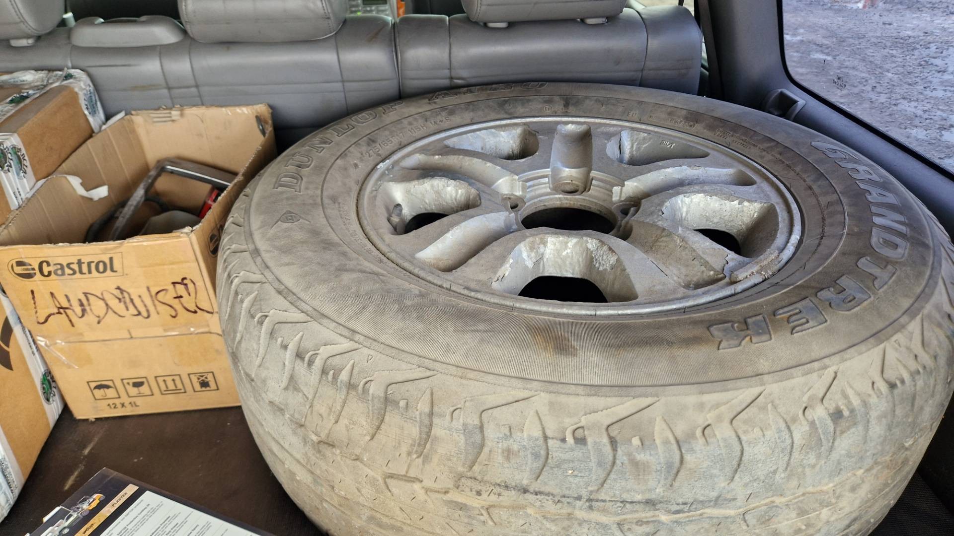 Toyota Land Cruiser 100 4.2 TD Luxor A/T – Obrázok 22