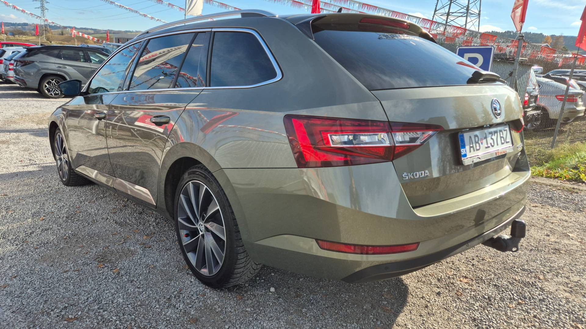 Škoda Superb Combi 2.0 TDI 190k 4x4 Style DSG EU6 – Obrázok 13