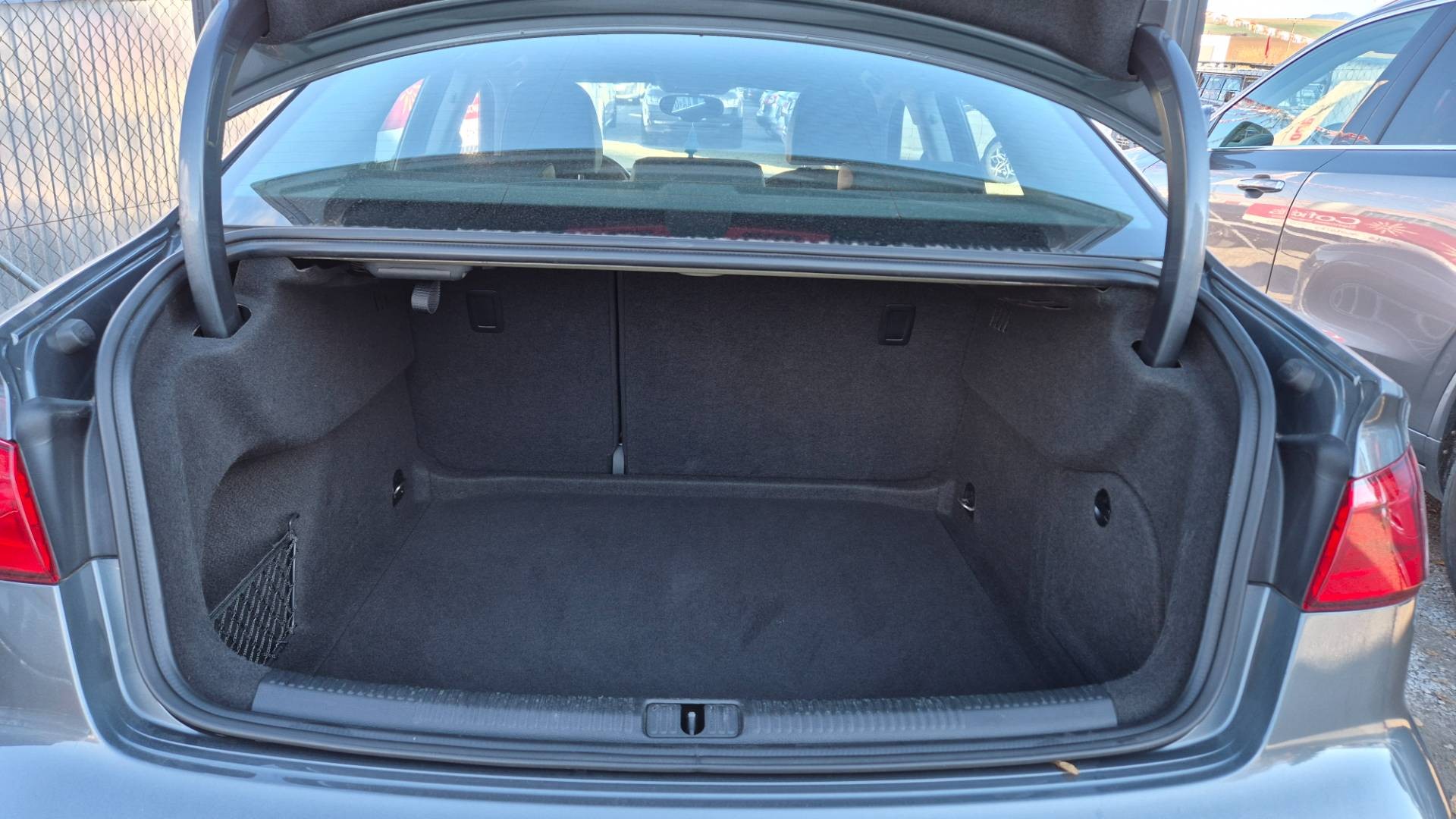 Audi A3 2.0 TDI Attraction – Obrázok 12