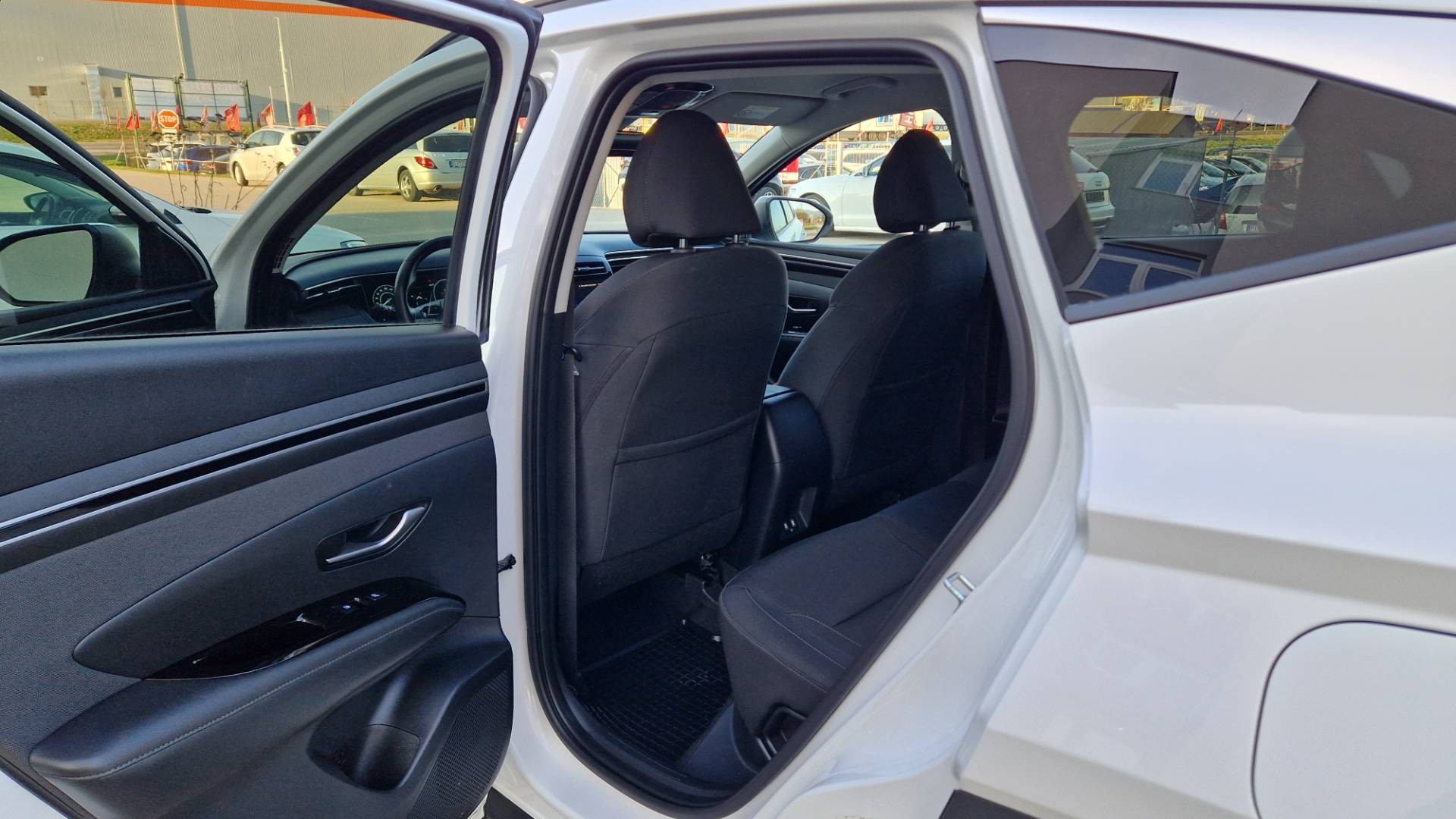 Hyundai Tucson 1.6 T-GDi Mild Hybrid Premium 4x4 A/T – Obrázok 22