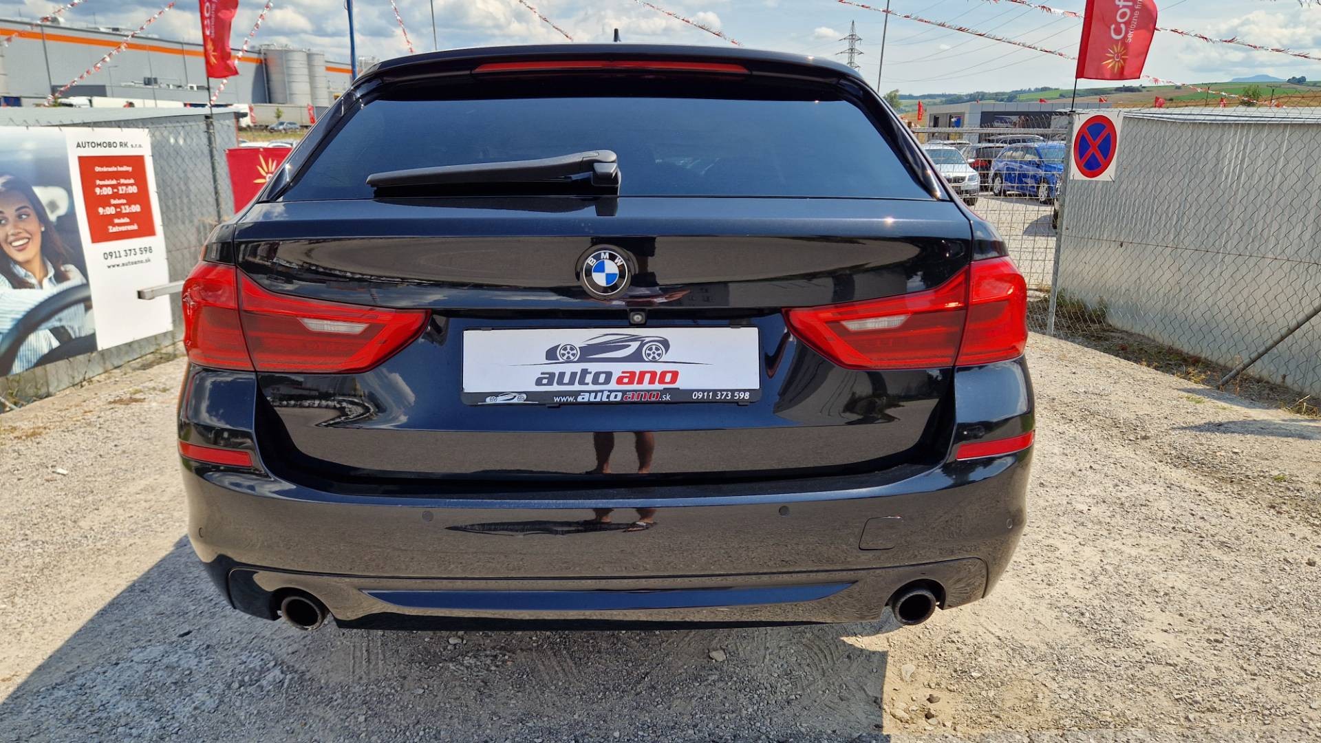 BMW Rad 5 Touring 530d xDrive A/T – Obrázok 8
