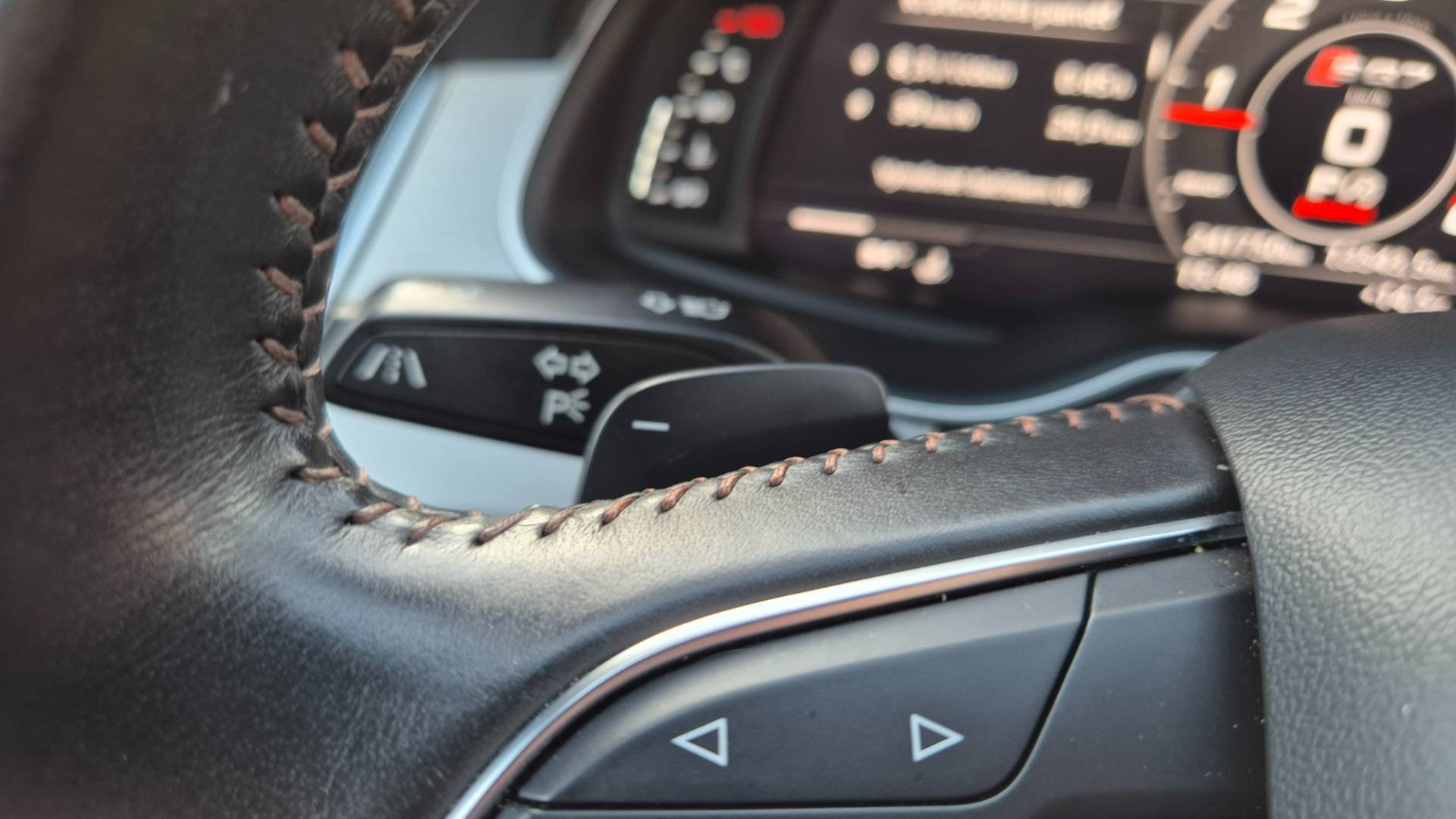 Audi SQ7 4.0 TDI 435k quattro tiptronic 8-st. – Obrázok 46