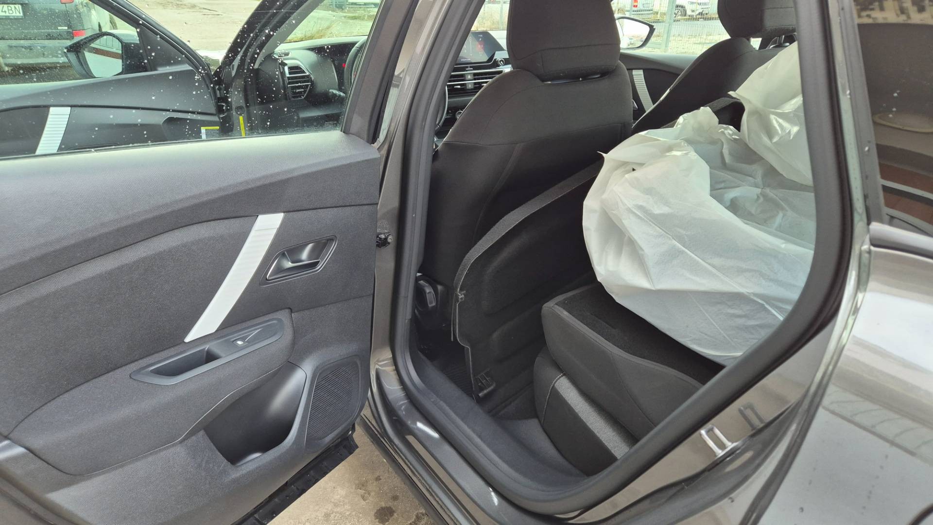 Citroën C4 PureTech 100 S&S Feel – Obrázok 19