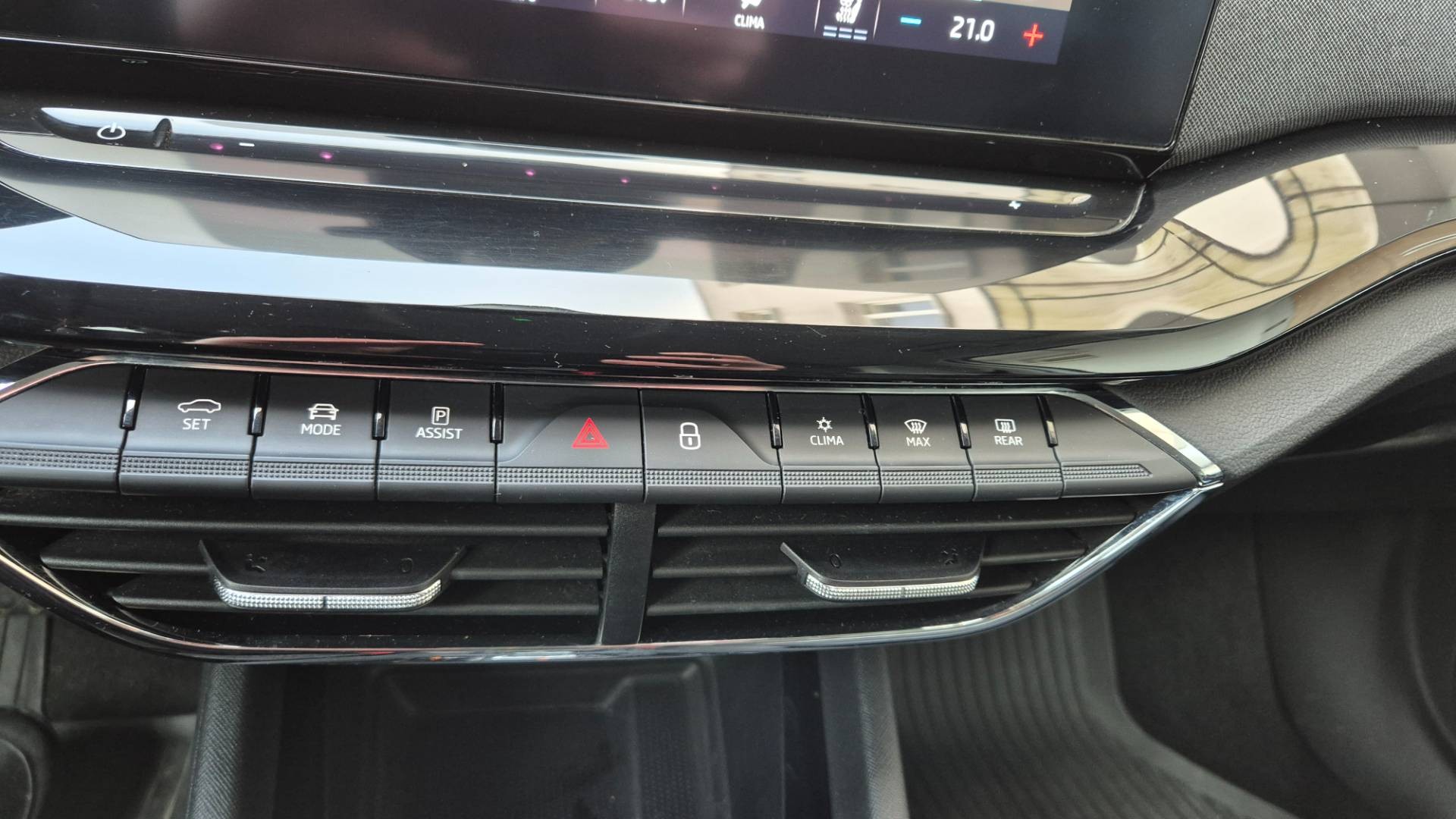 Škoda Octavia Combi 2.0 TDI SCR Style DSG – Obrázok 33