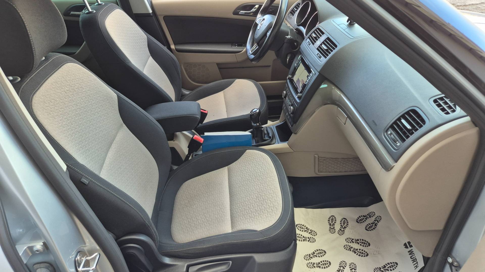 Škoda Yeti 1.4 TSI Edition 4x4 – Obrázok 35