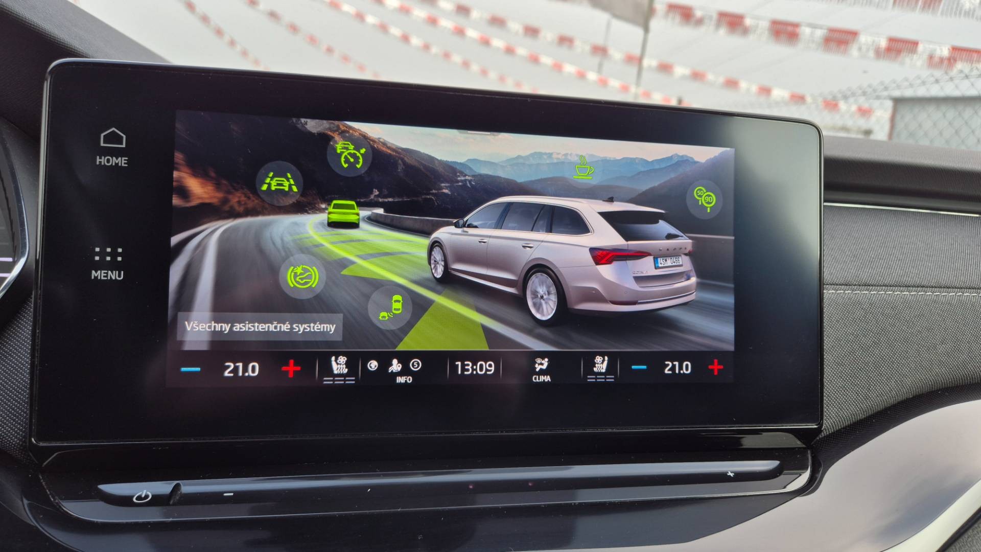 Škoda Octavia Combi 2.0 TDI SCR Style DSG – Obrázok 46