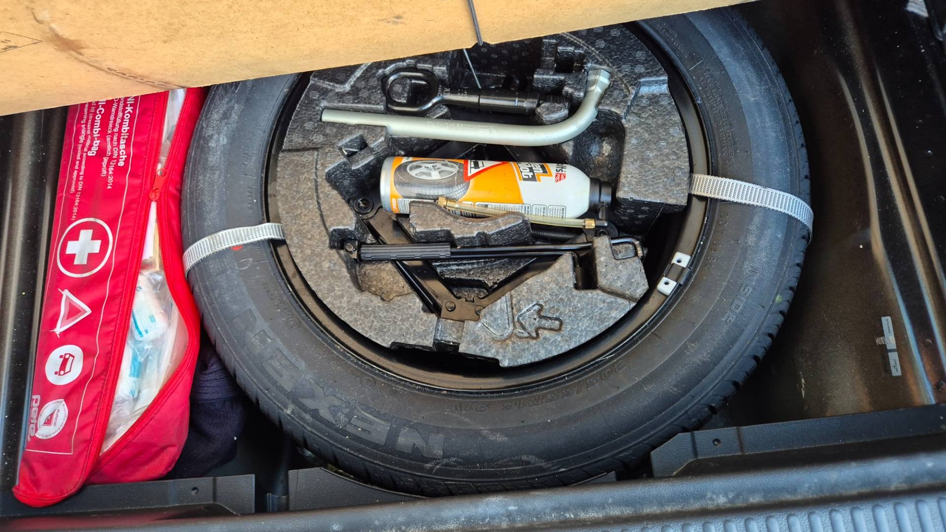 Škoda Octavia Combi 2.0 TDI Elegance/Style DSG – Obrázok 11