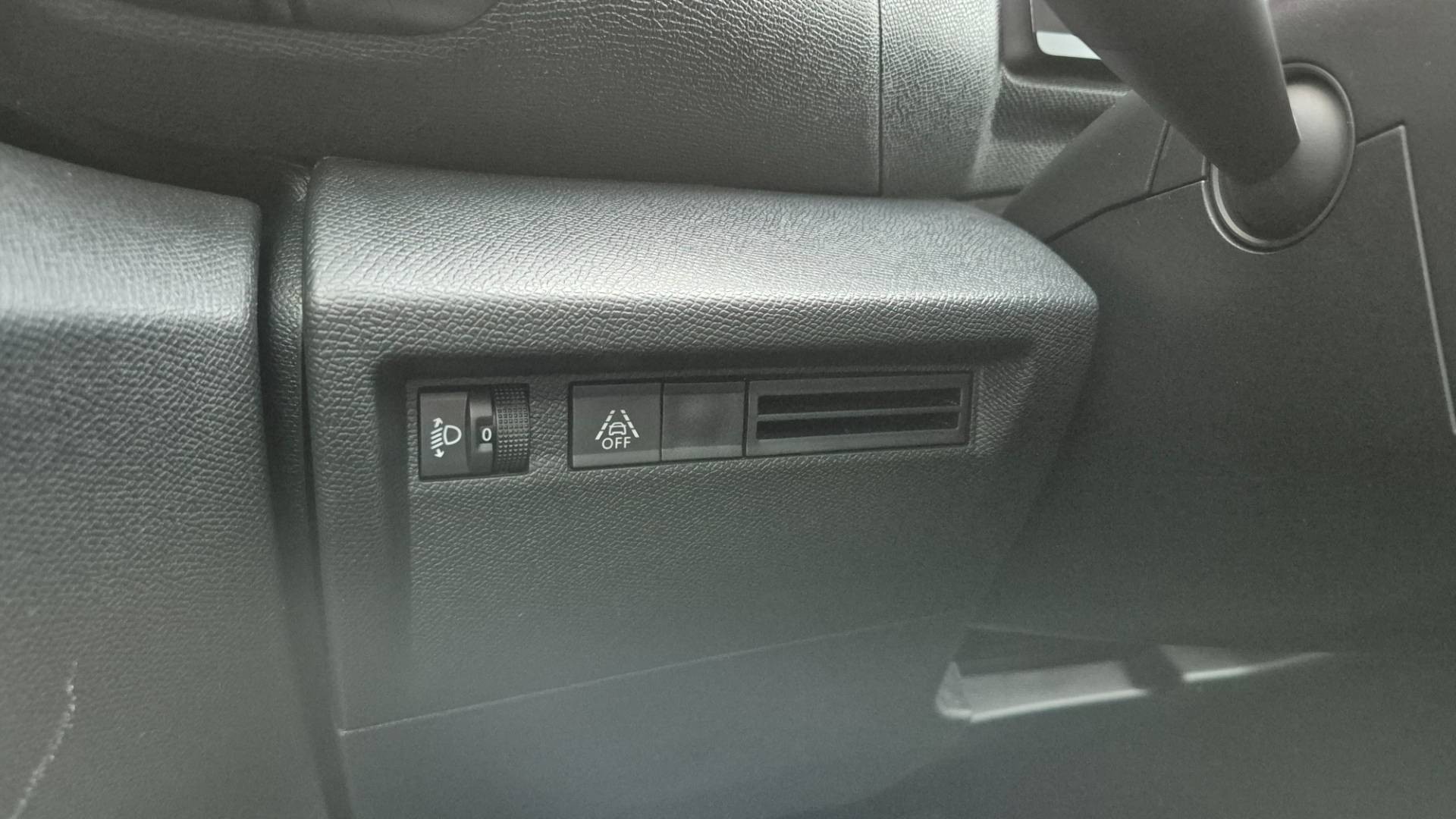 Citroën C4 PureTech 100 S&S Feel – Obrázok 40