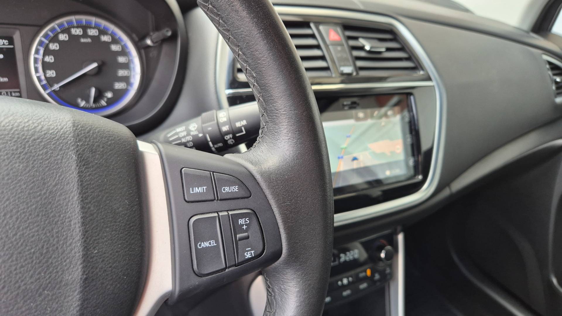 Suzuki SX4 S-Cross 1.4 BoosterJet Elegance 4WD – Obrázok 39