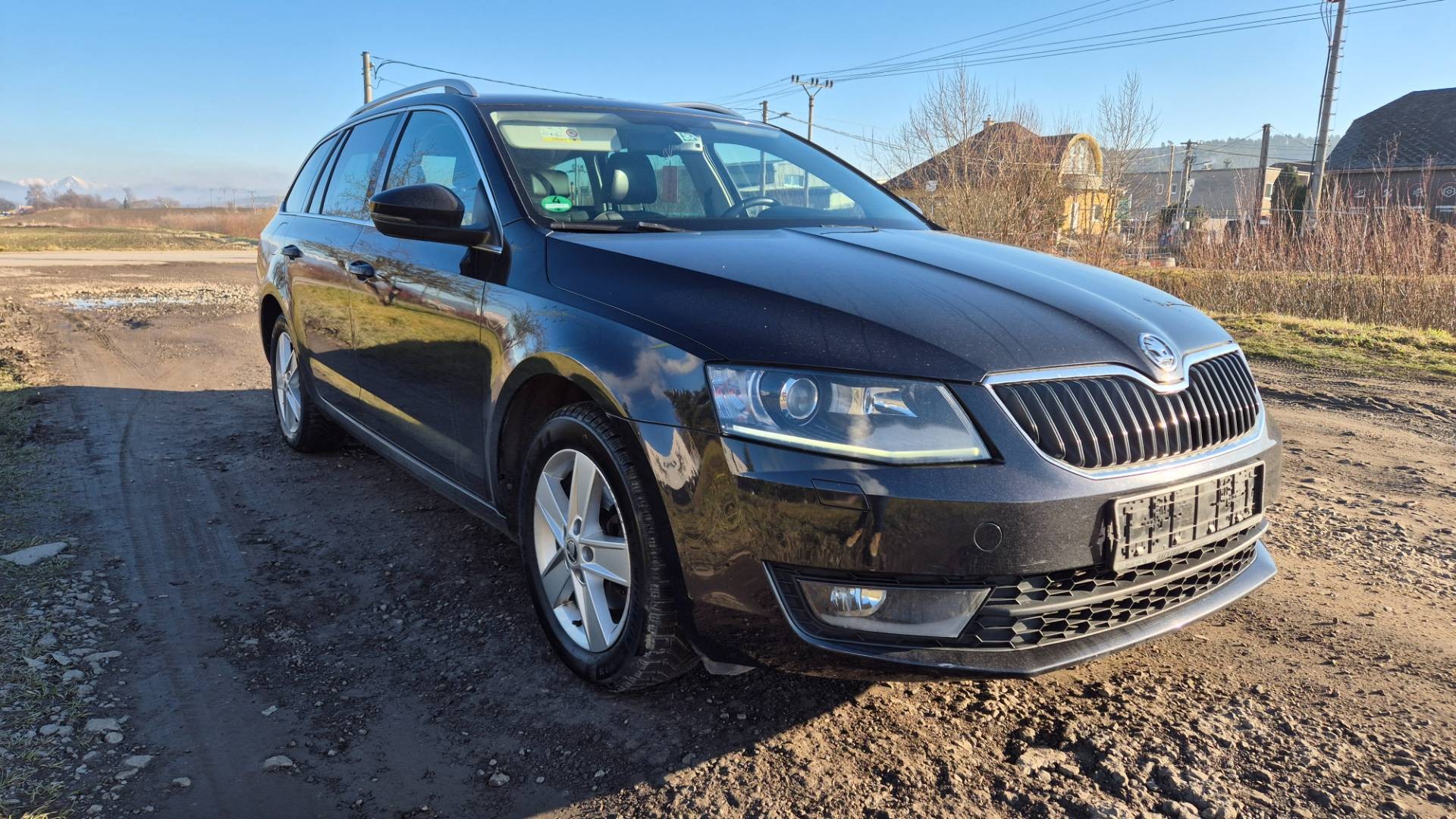 Škoda Octavia Combi 2.0 TDI Elegance/Style DSG – Obrázok 2
