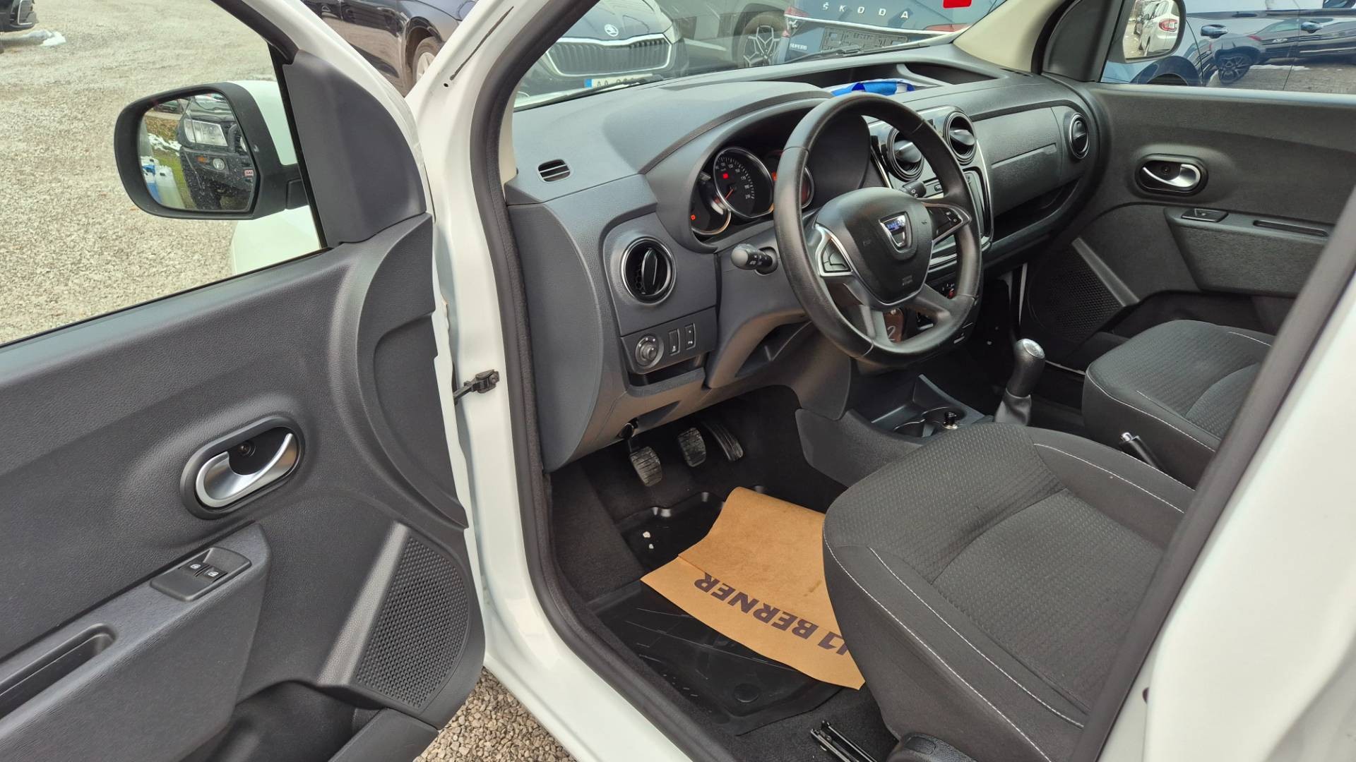 Dacia Dokker 1.5 dCi Arctica E6 – Obrázok 16