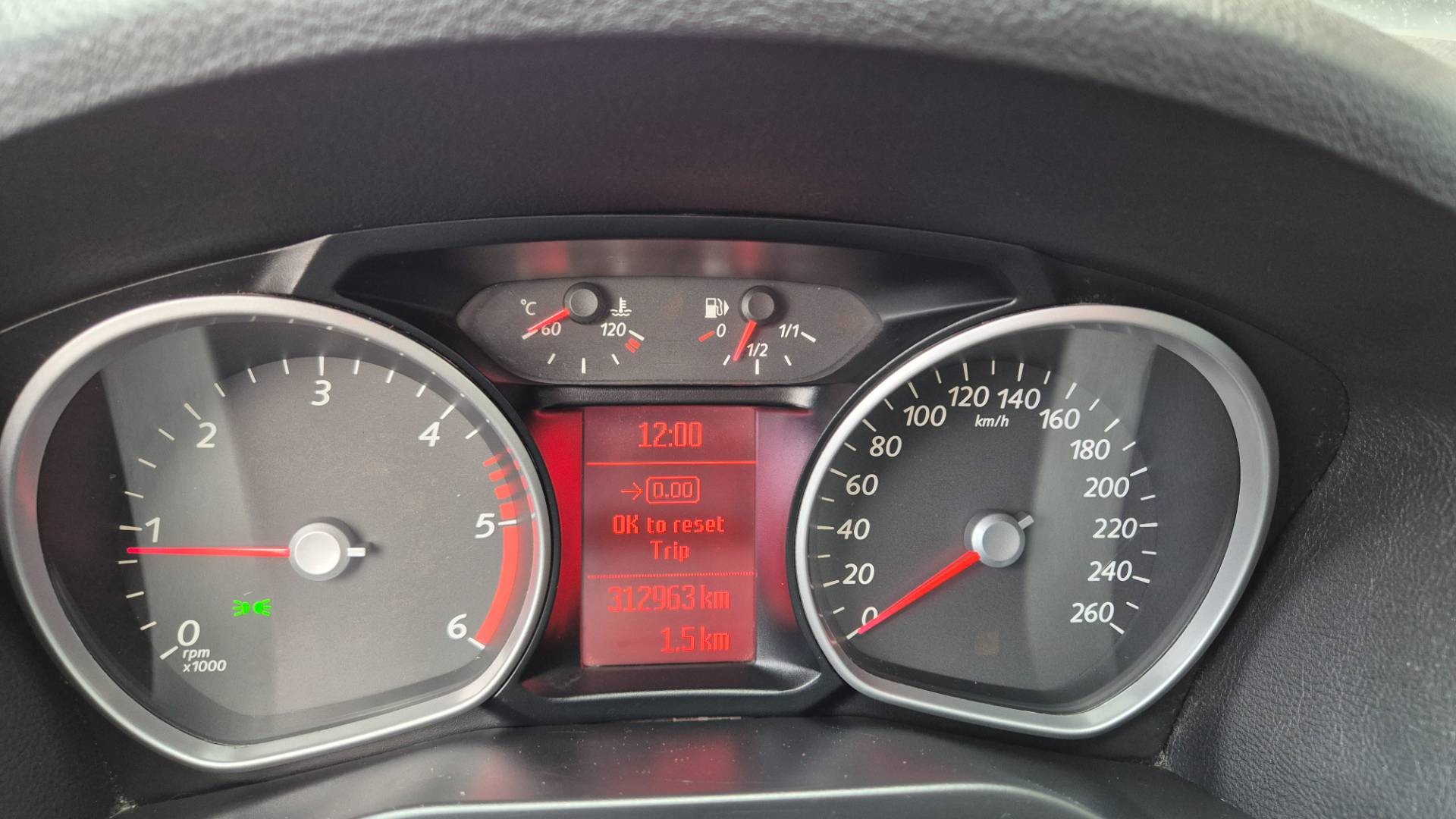 Ford S-Max 2.0 TDCi Titanium 7m – Obrázok 24