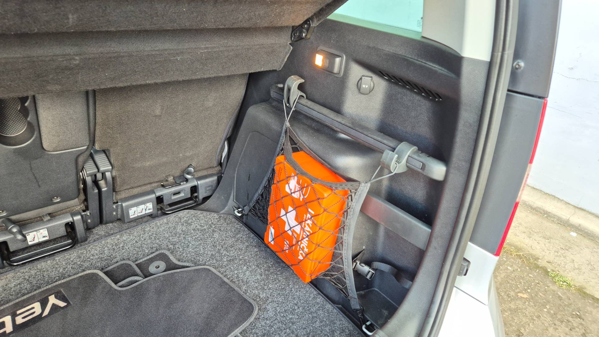 Škoda Yeti 1.4 TSI Edition 4x4 – Obrázok 26