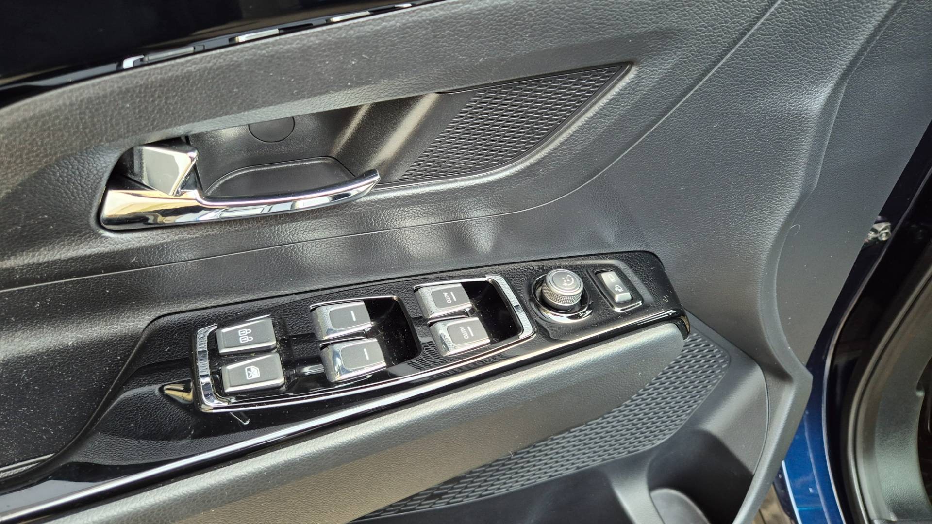 SsangYong Korando 1.5 Turbo e-XGI 163k Style – Obrázok 33