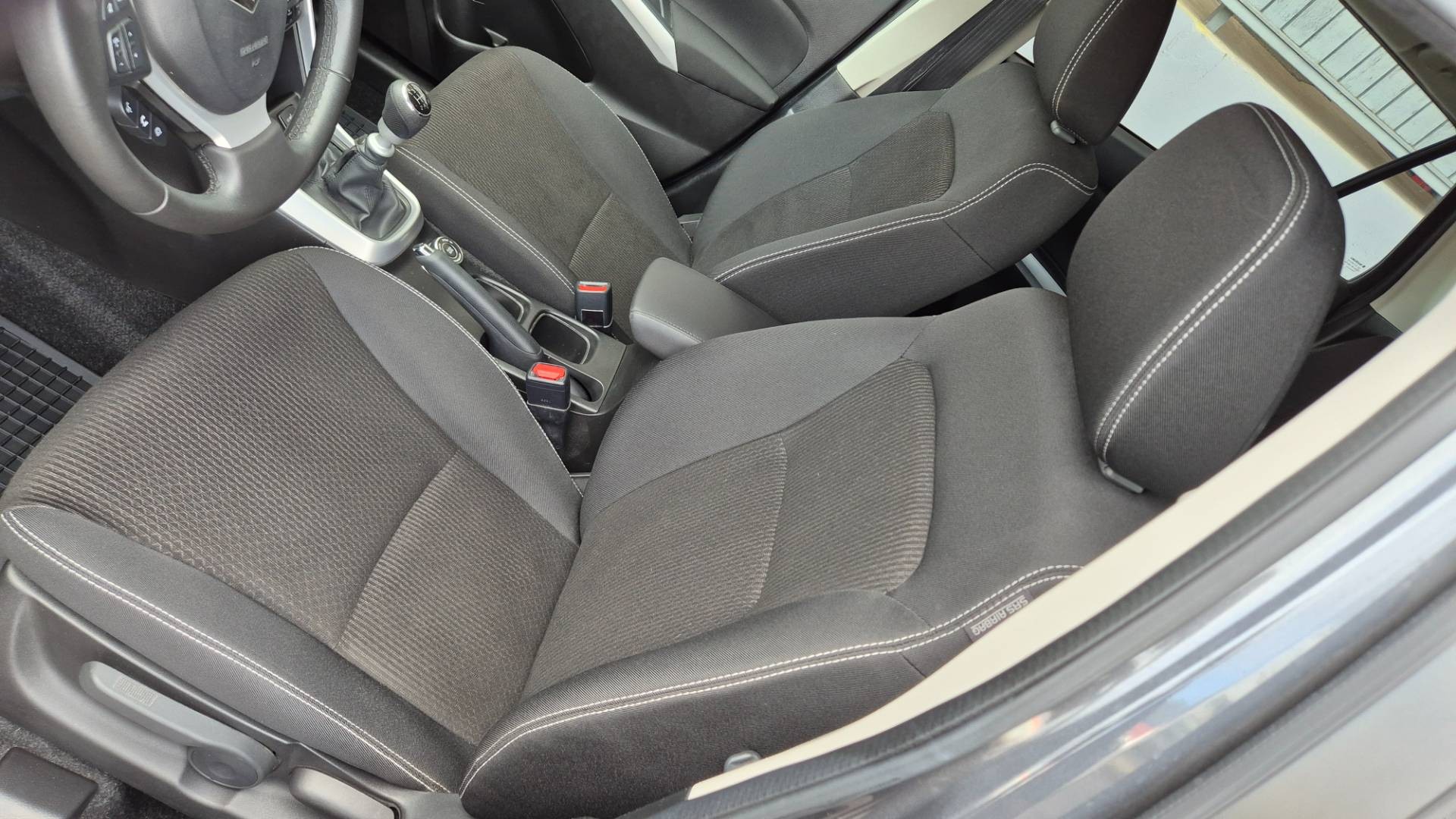 Suzuki SX4 S-Cross 1.4 BoosterJet Elegance 4WD – Obrázok 28