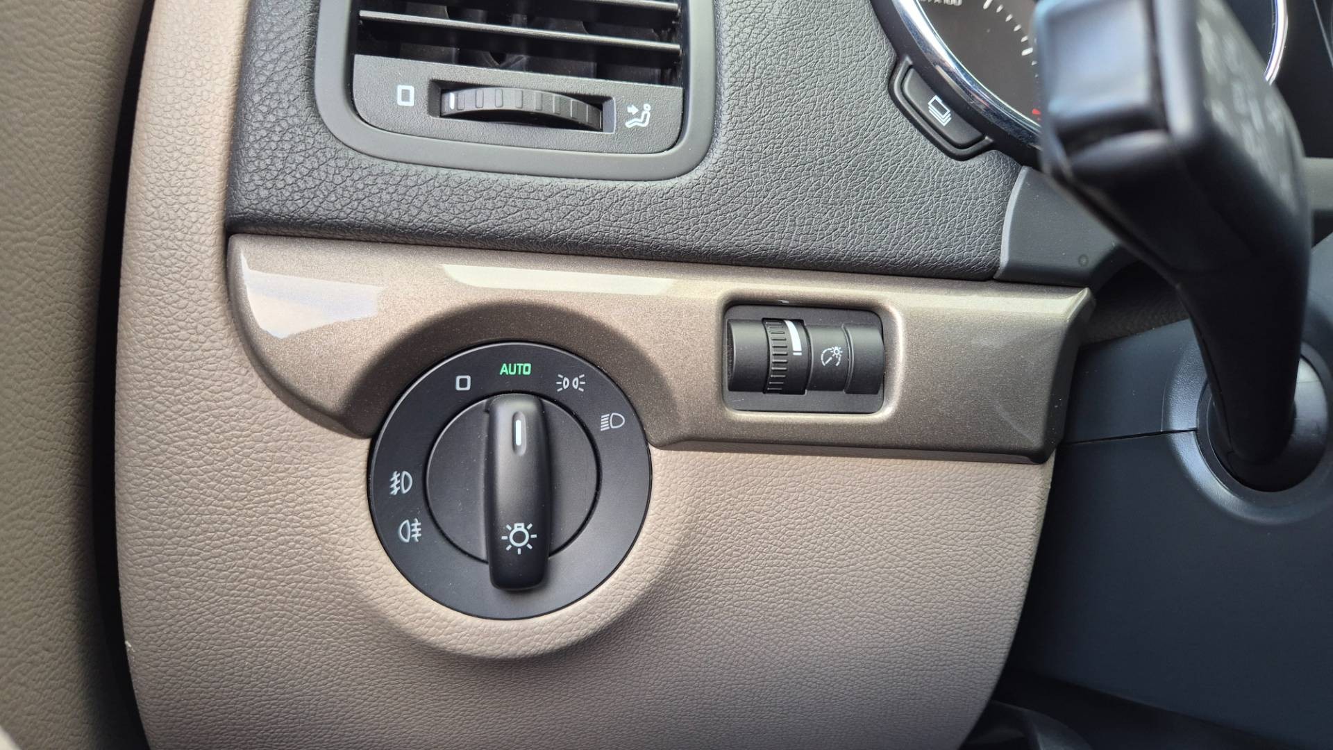 Škoda Yeti 1.4 TSI Edition 4x4 – Obrázok 49